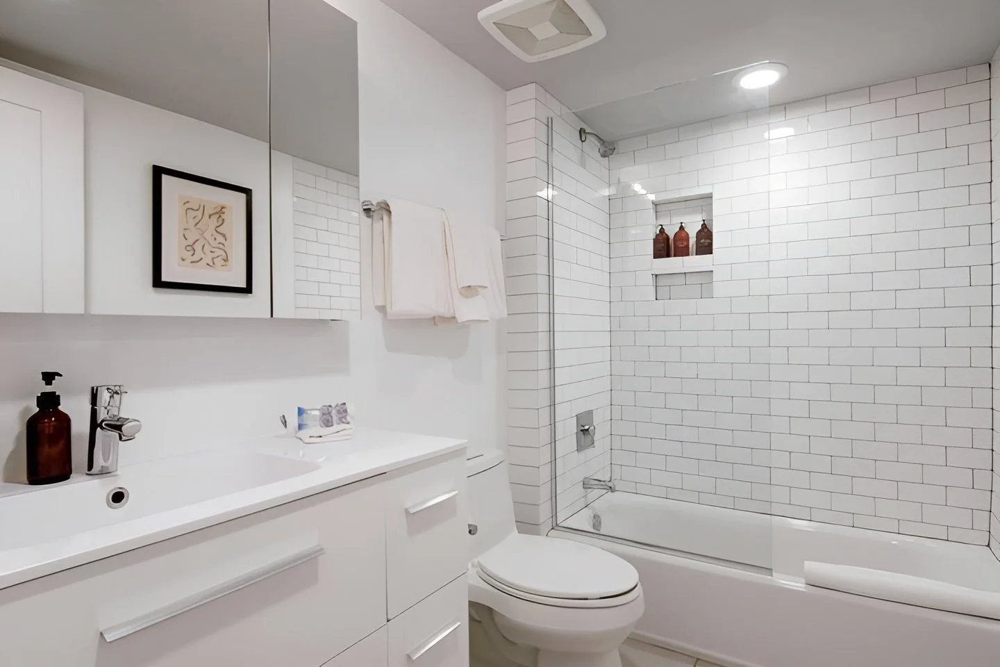 the-harmony-suites-2 bed-4.jpg