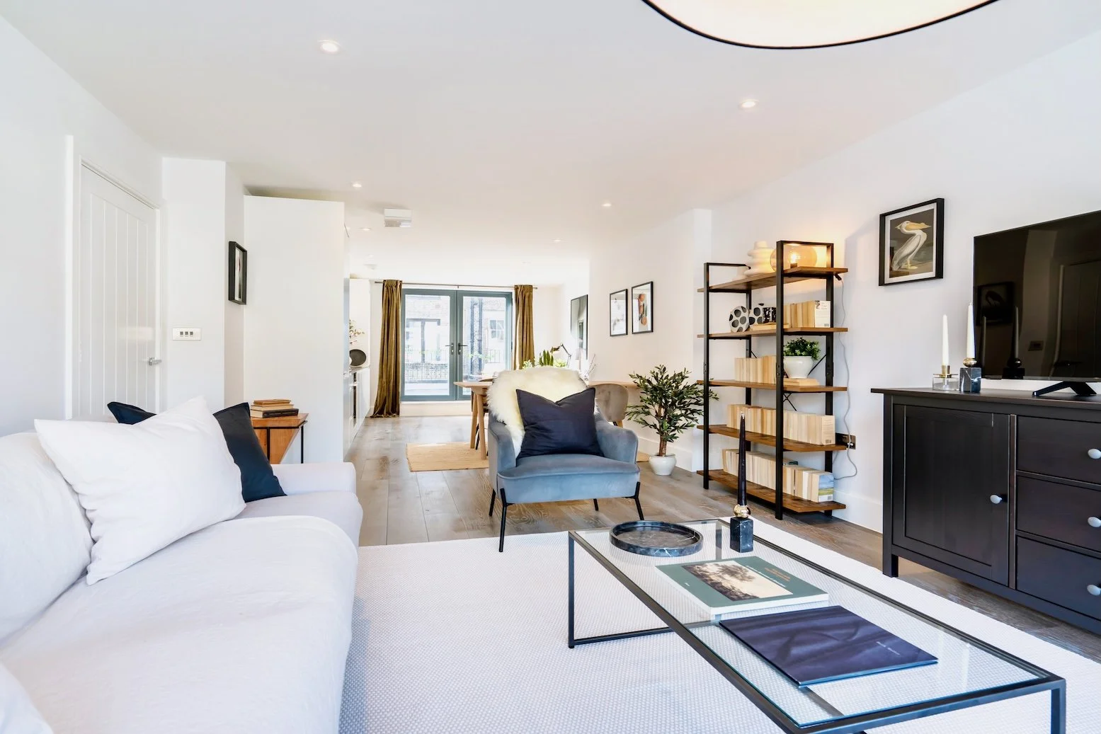 the-kings-mews-collection-2 bed- penthouse-2.jpg