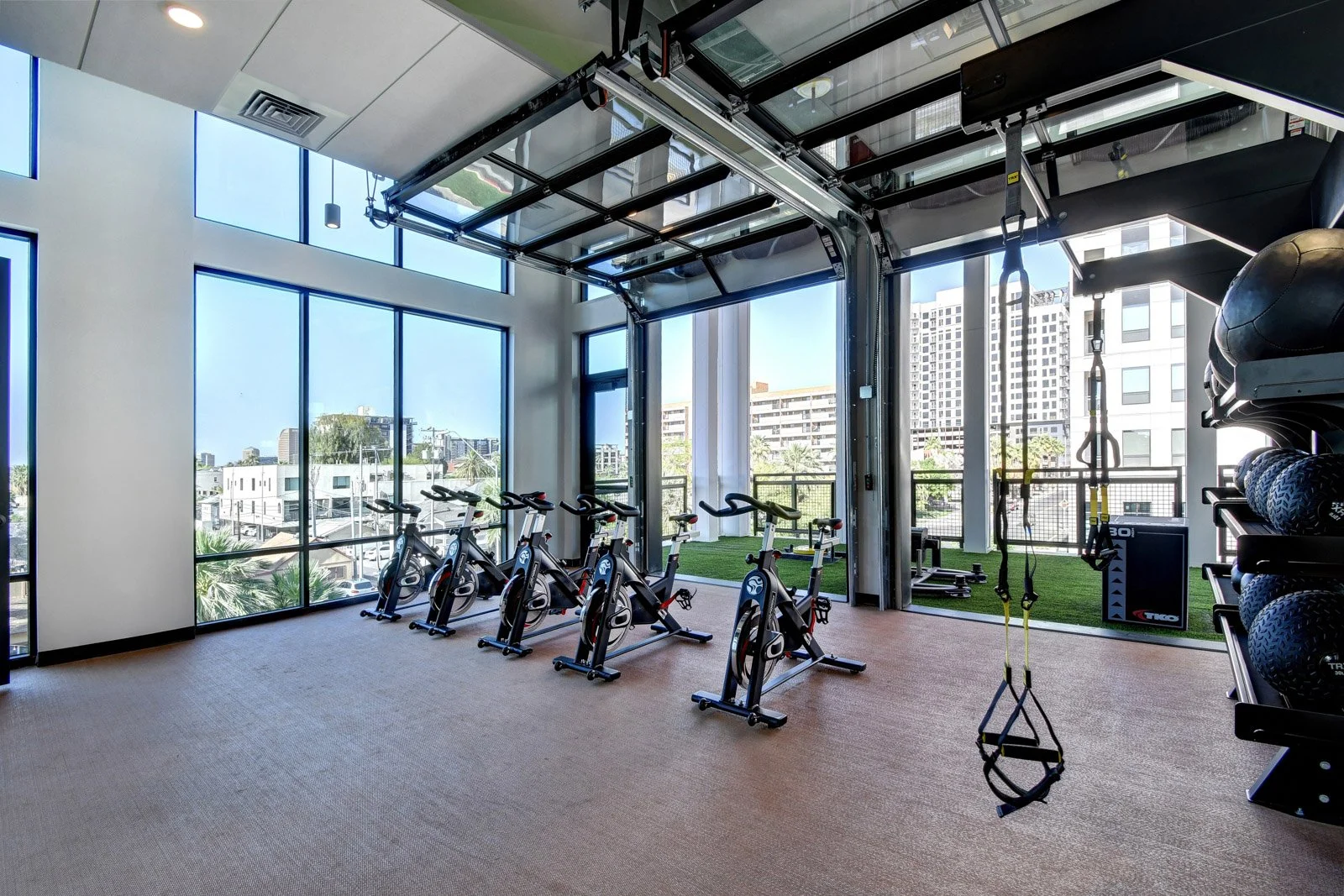 phoenix-quarter-suites-facilities-17.jpg