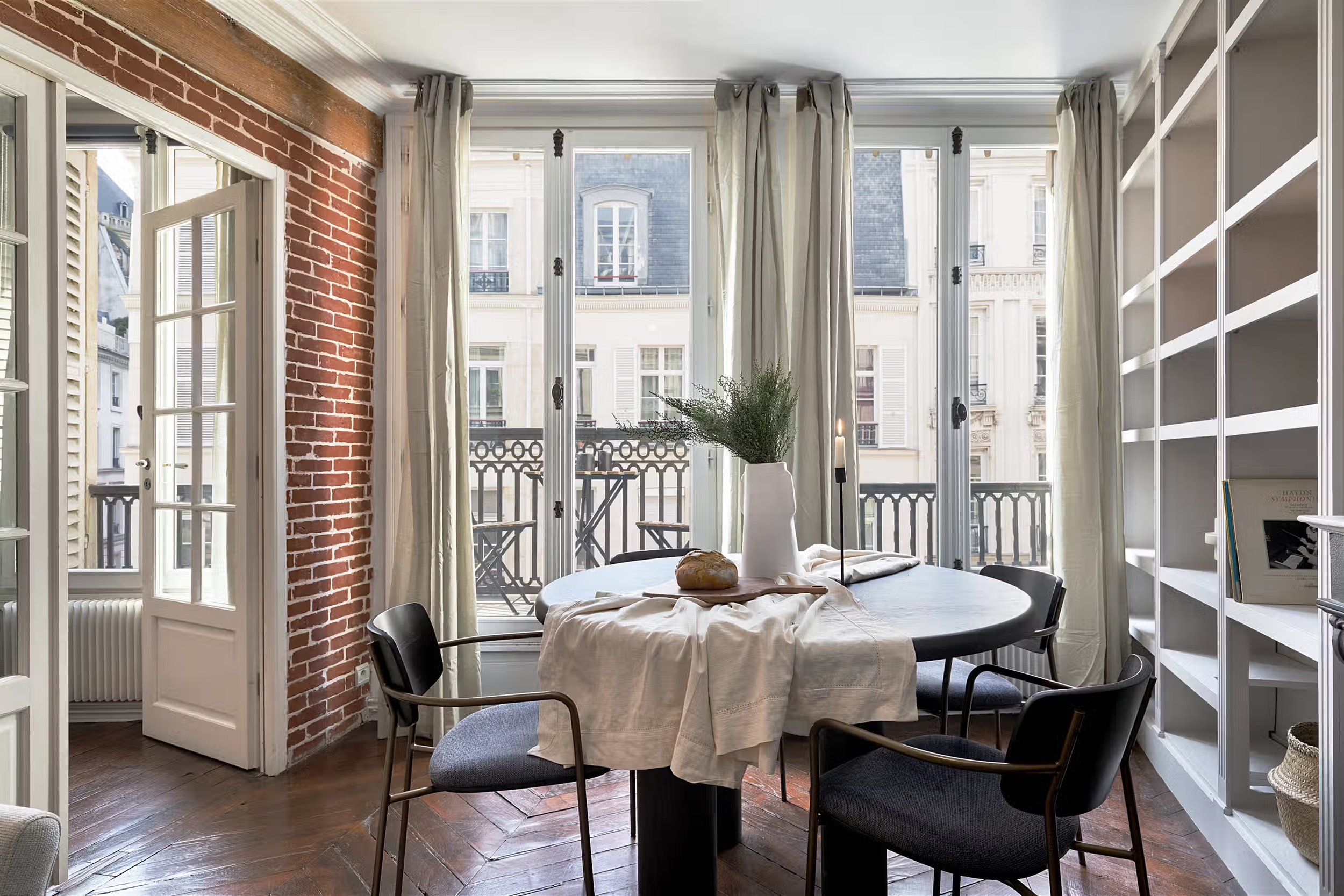 the-eustache-quarter-1 bed-18.jpeg