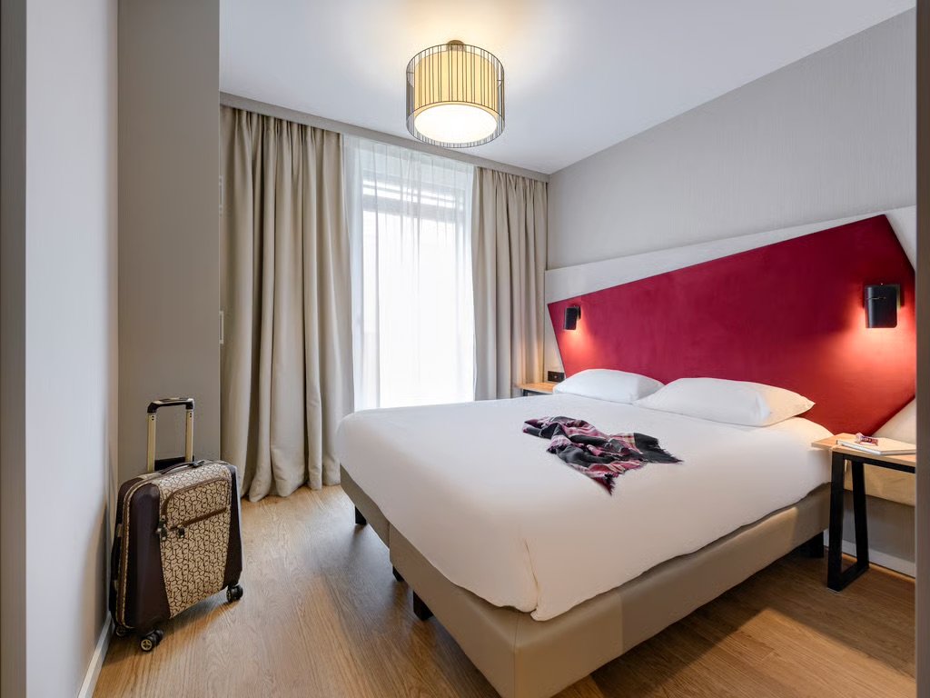 the-limmat-suites-1 bed-2.jpeg