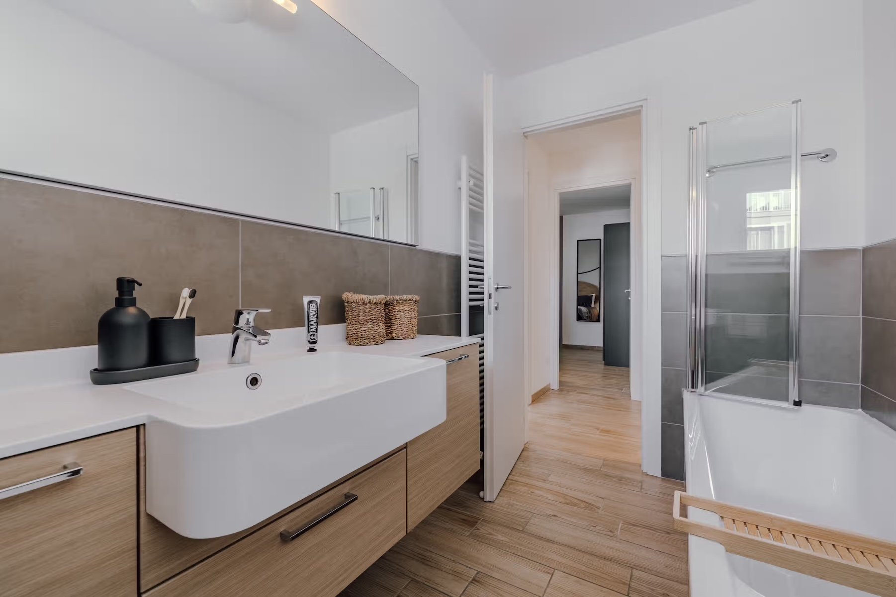 garibaldi-residences-2 bed-14.jpeg