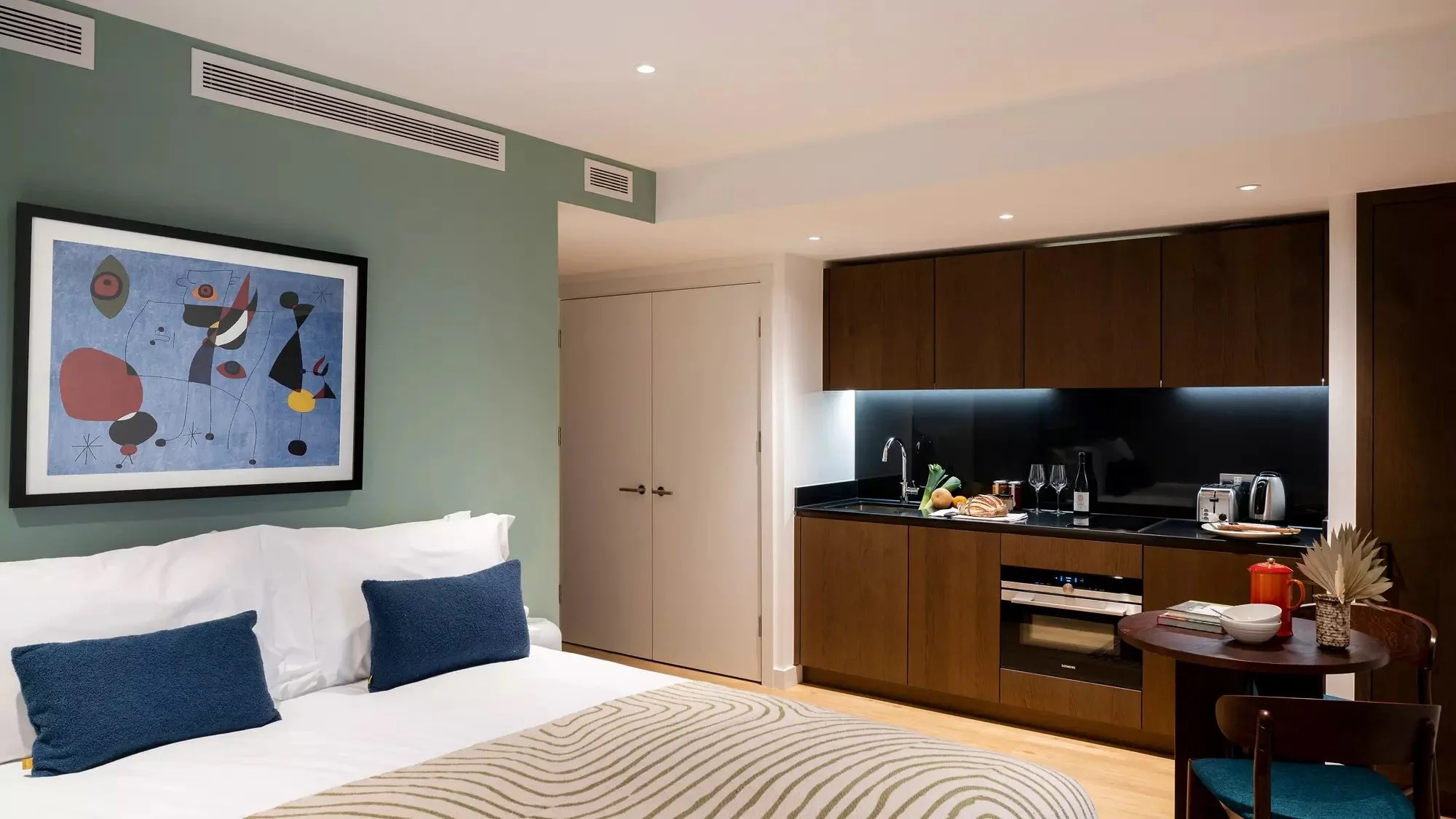 pier-point-residences-studio-5.jpeg