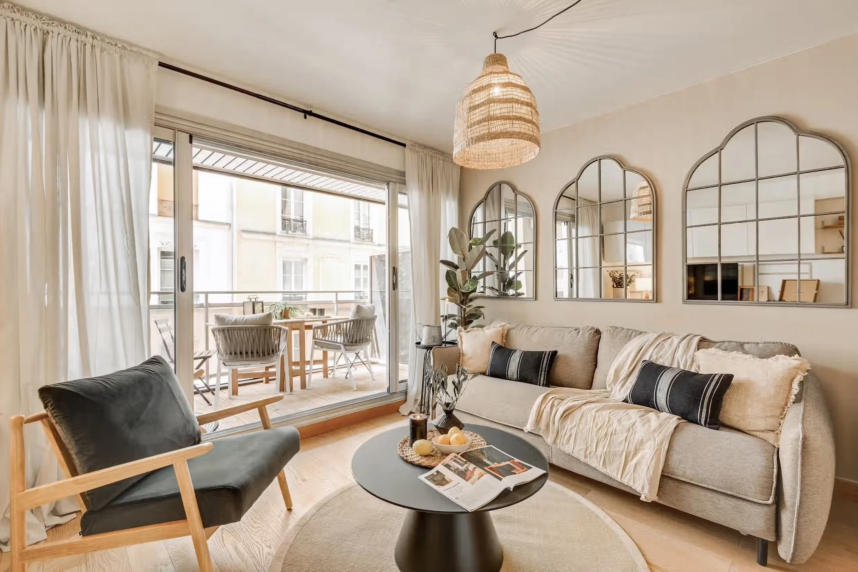 residence-des-invalides-1 bed-9.jpeg
