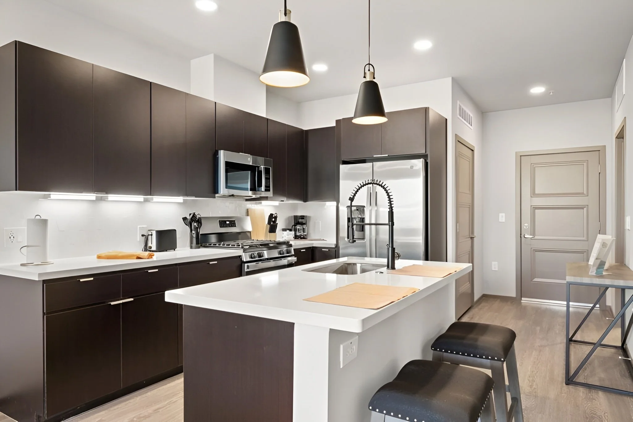 glendale-heights-1bed-6.jpg