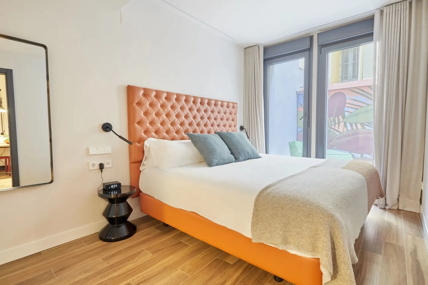 chueca-suites-1 bed -1.jpeg