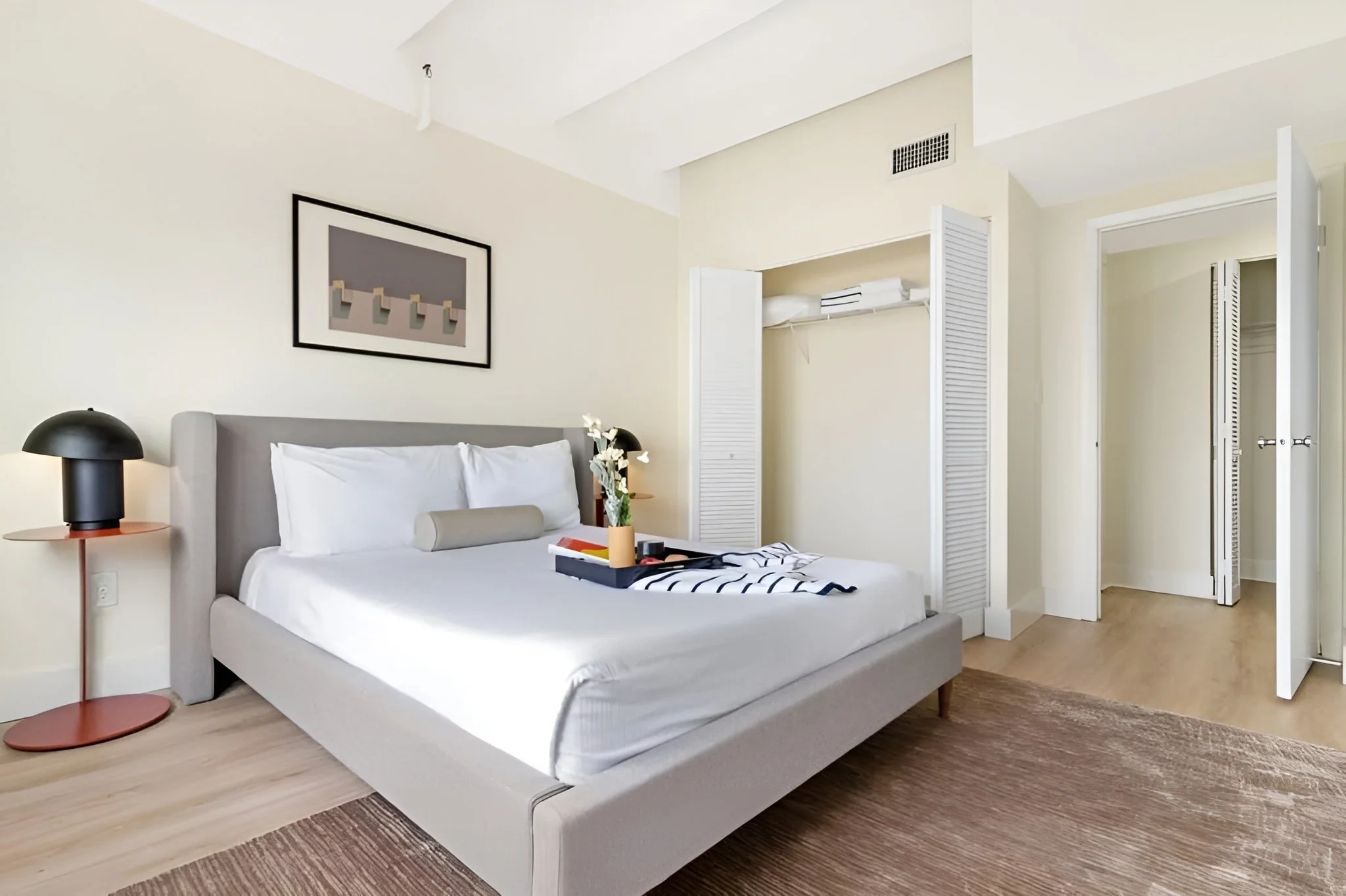 south-beach-views-2 bed-11.jpg