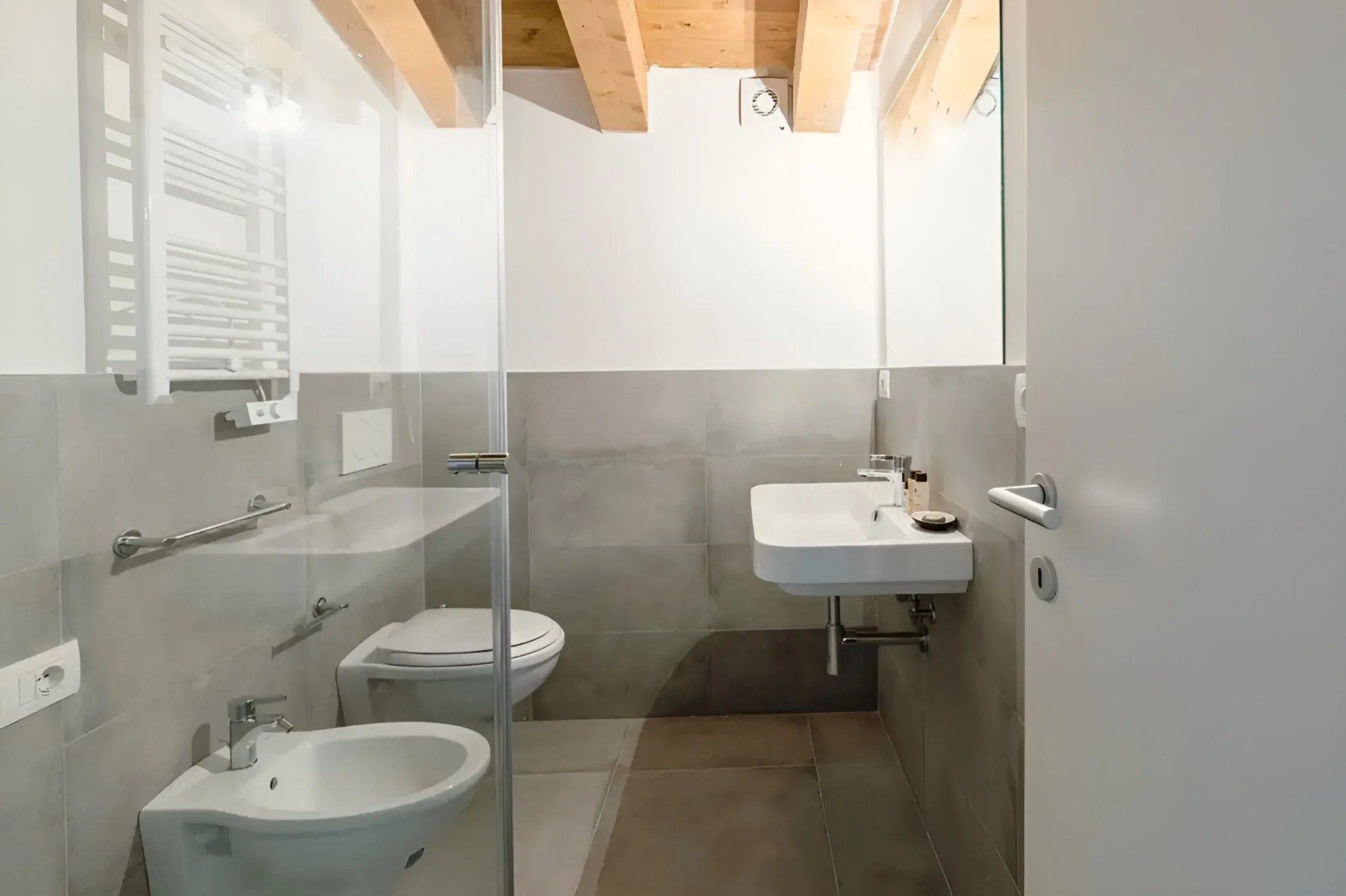 the-reti-collection-3 bed- 6.webp