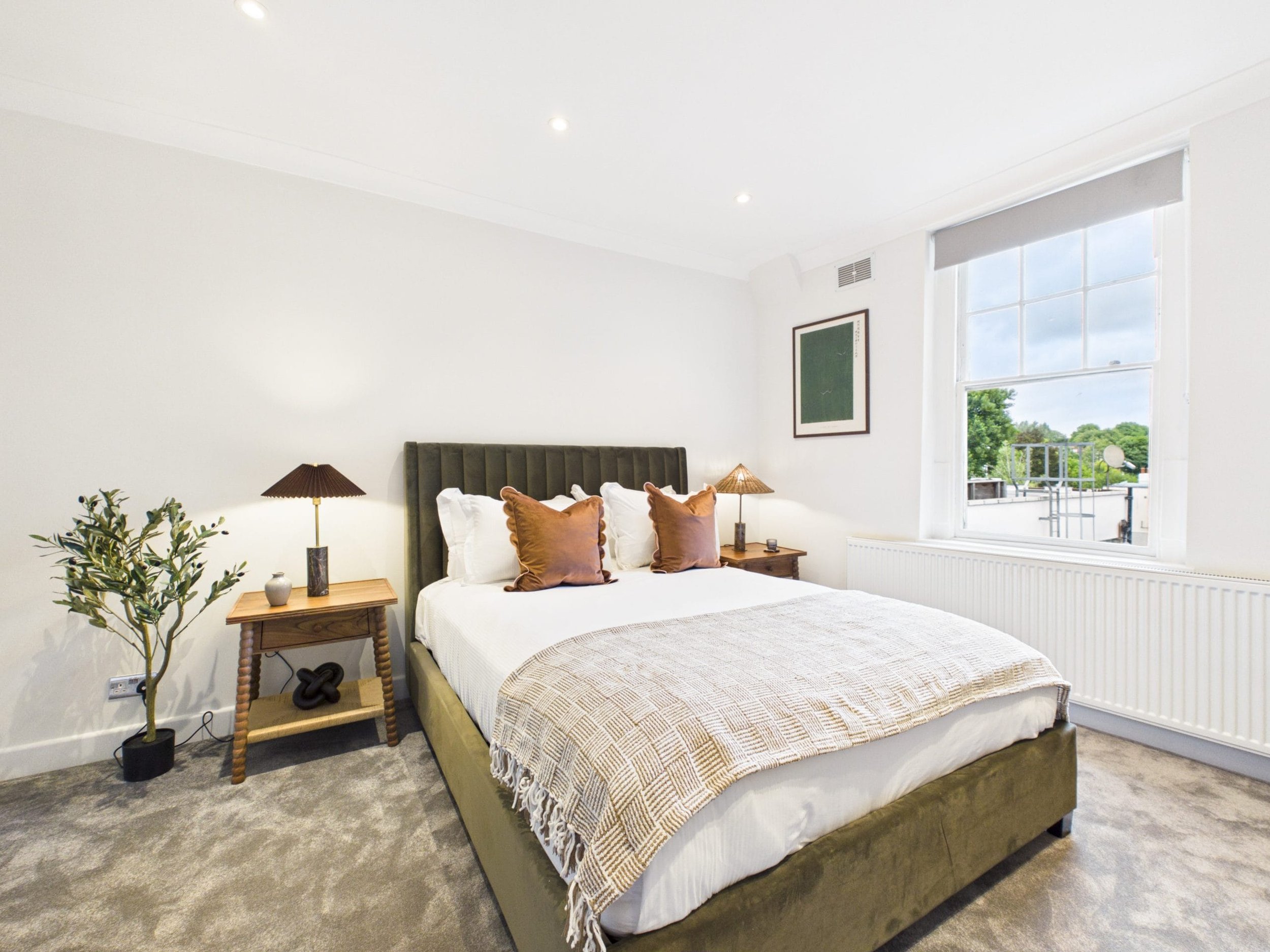 the-hampstead-gem-3 bed-5.jpg
