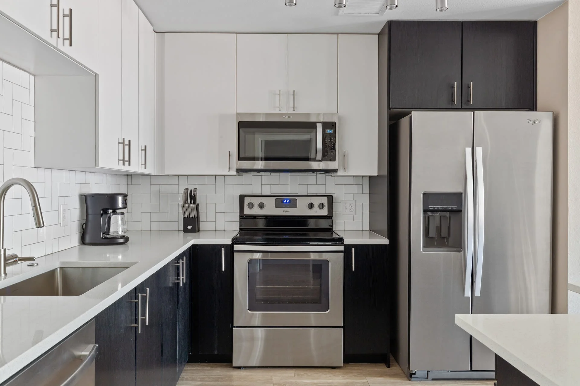 ravens-resiences- 2 bed -6.jpg