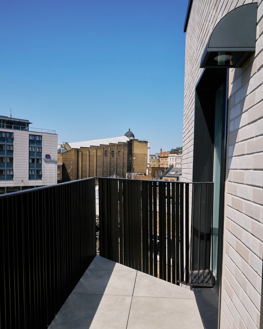 kings-cross-quarters-2 bed-18.jpg