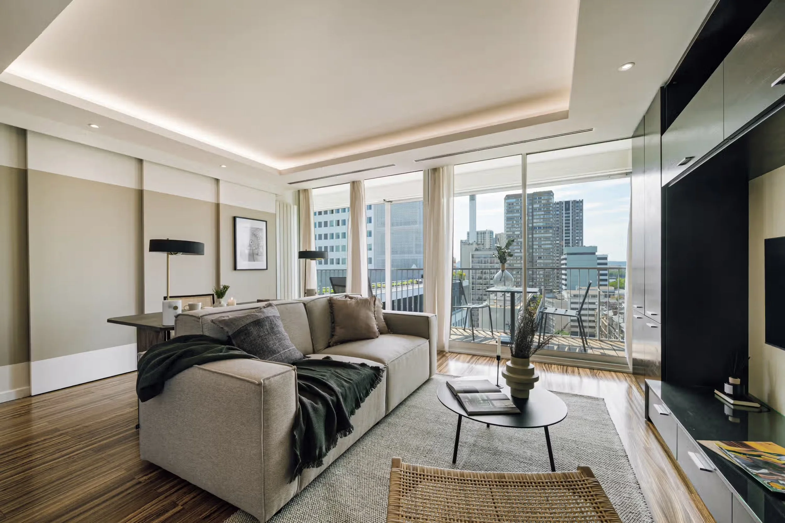 the-bir-hakeim-suites-2 bed-16.jpeg