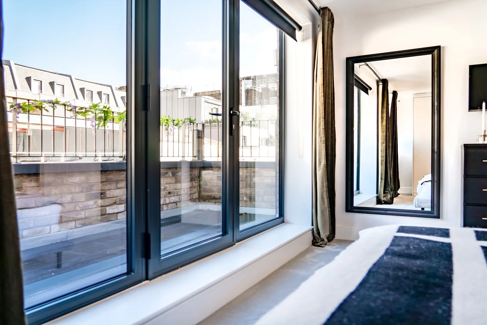 the-kings-mews-collection-2 bed- penthouse-13.jpg