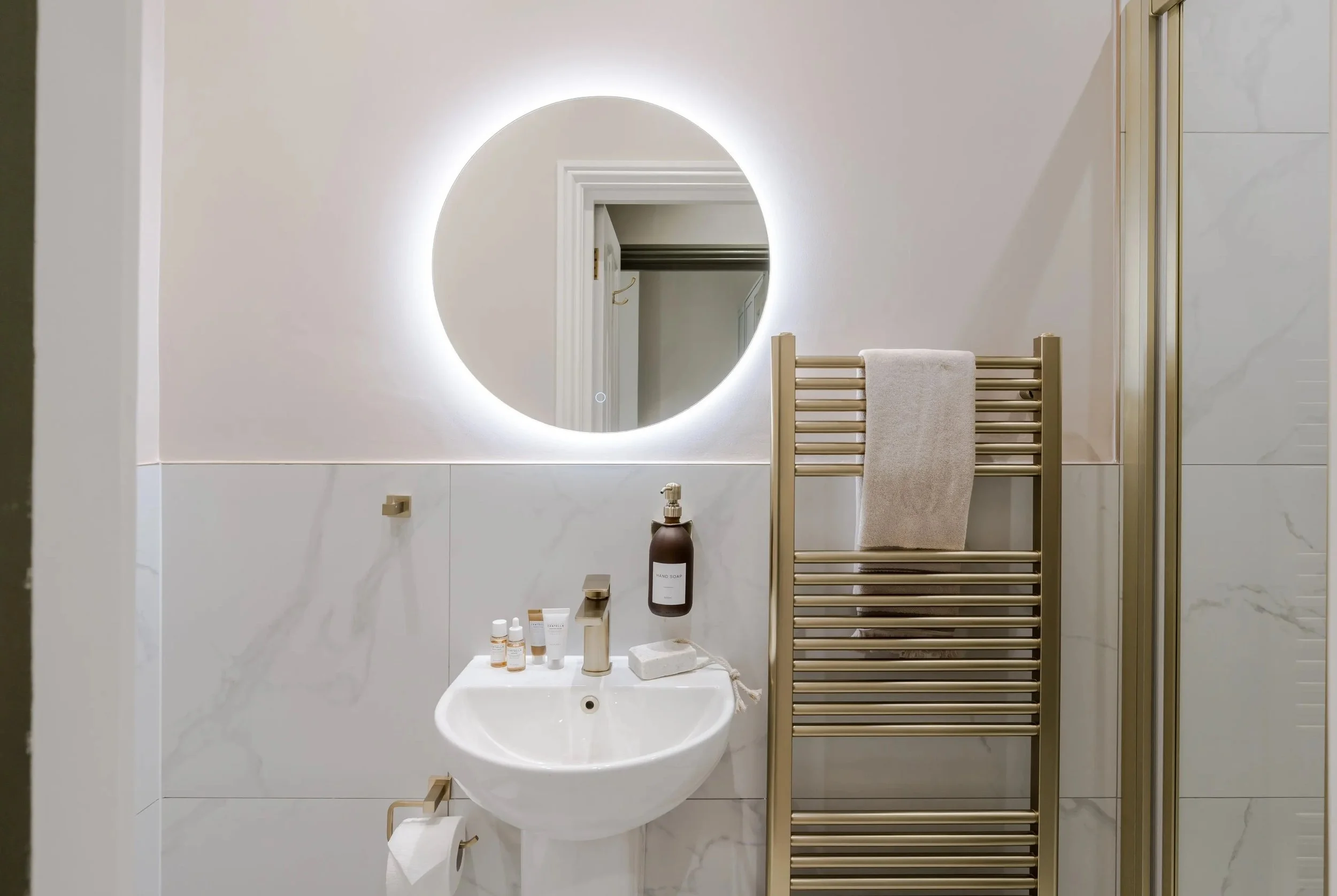earls-court-quarters-2 bed-2.jpeg