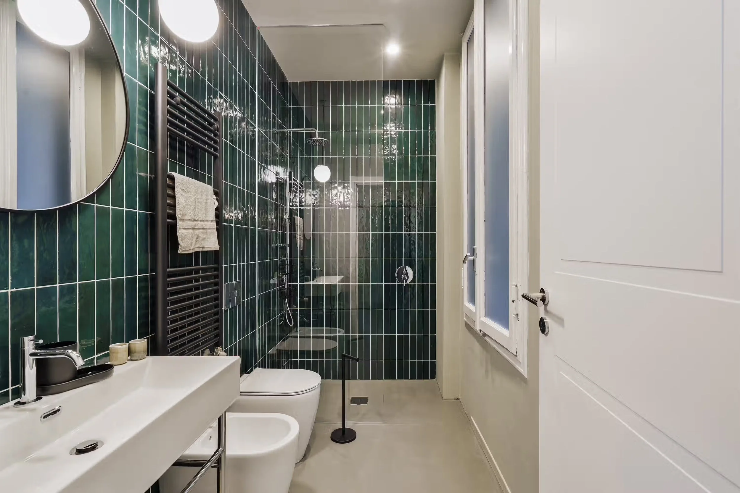 milano-centrale-suites-3 bed-18.jpeg