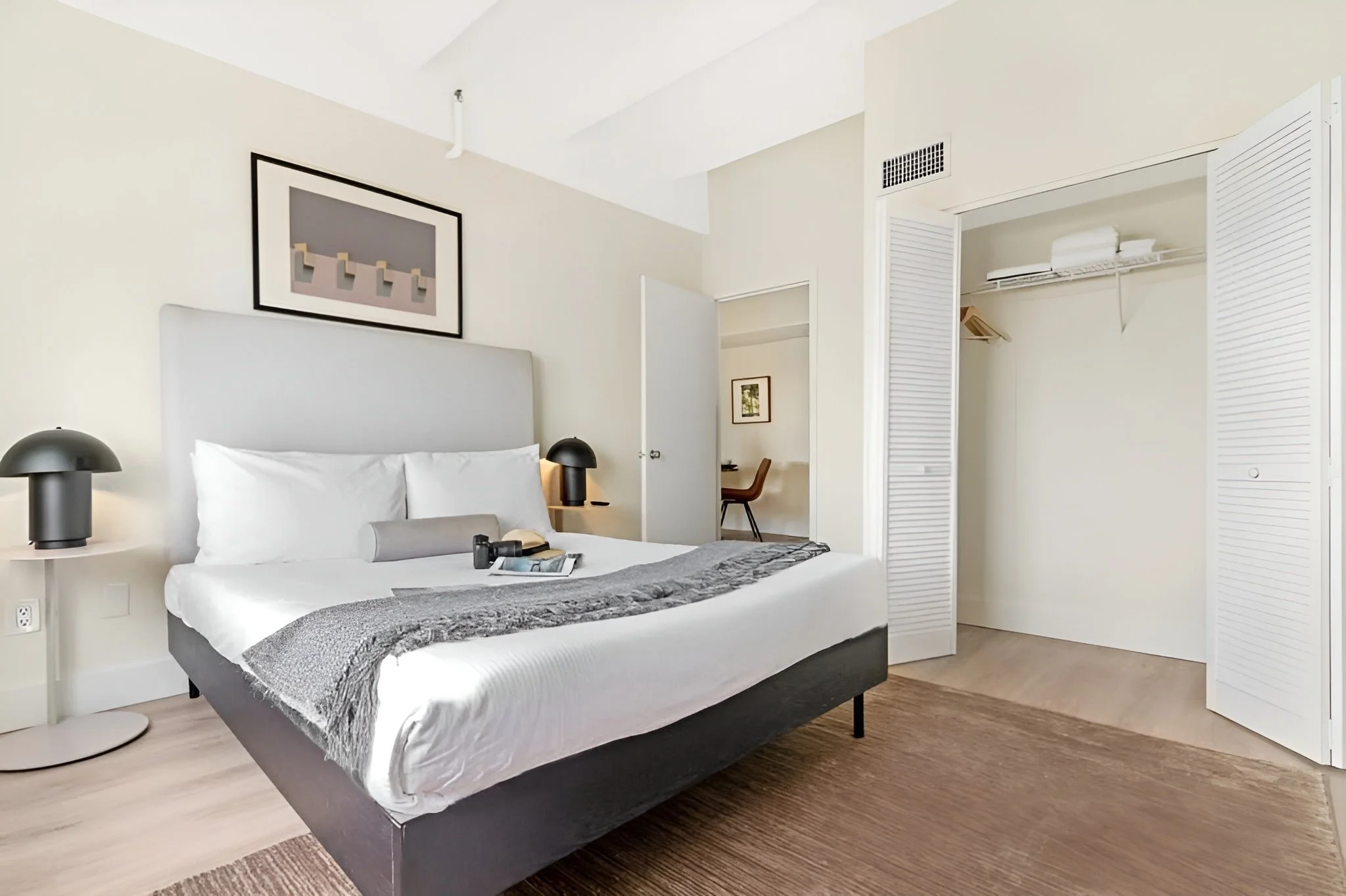 south-beach-views-2 bed-5.jpg
