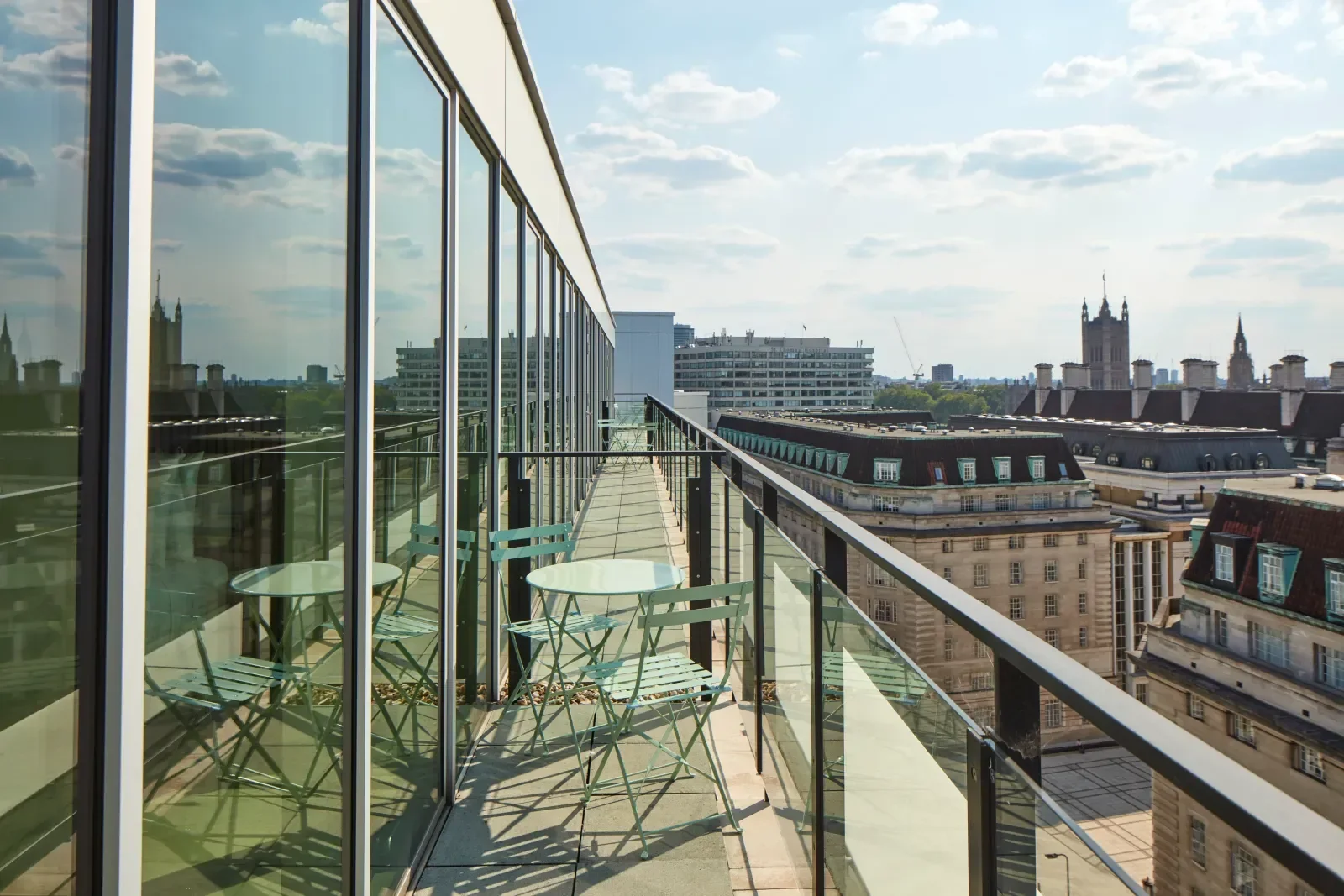 waterloo-suites-1 bed - terrace - 15.webp