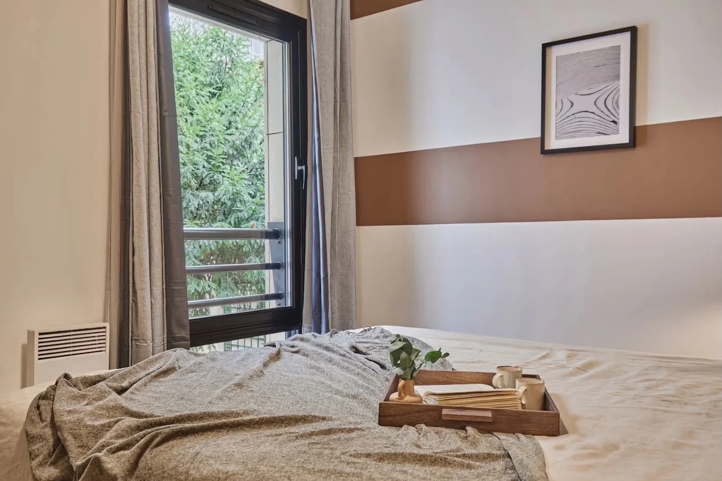dauphine-quarters-2 bed-8.jpeg