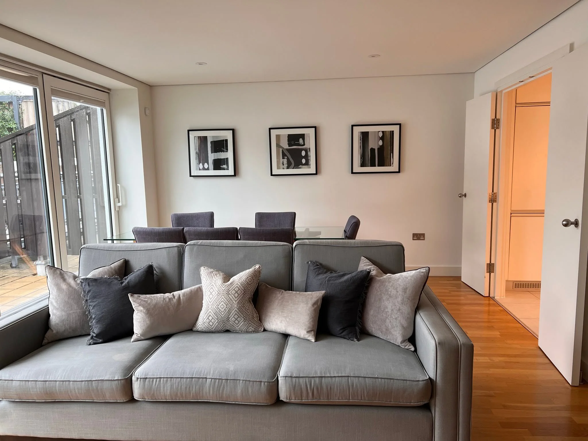Native Marylebone Lane - Living room 1.jpg