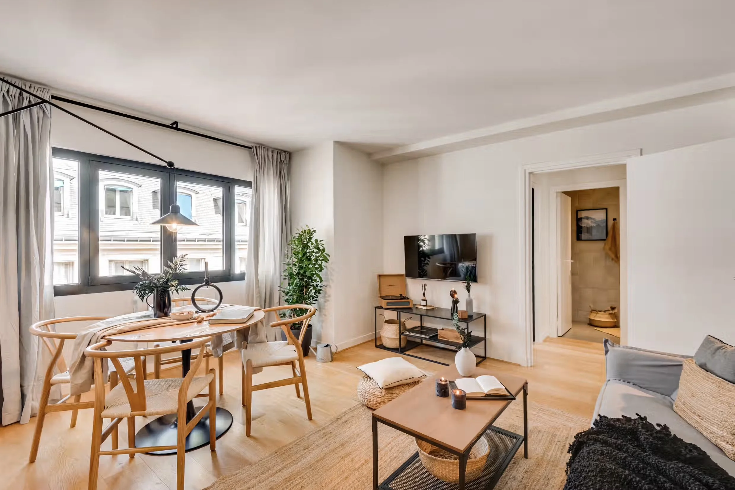 caumartin-residences-1bed-4.jpeg