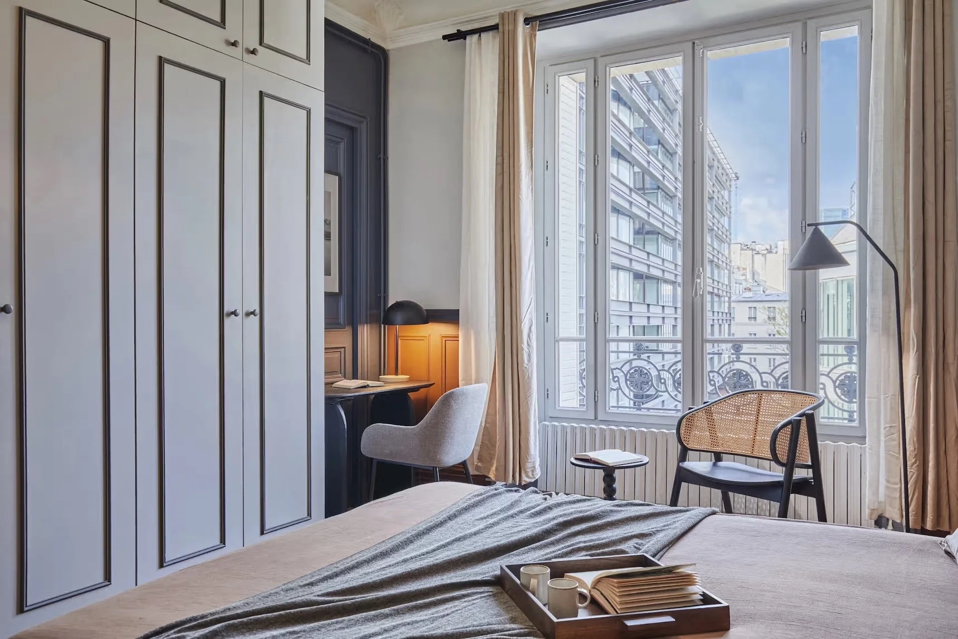 the-neuilly-suites-2 bed-7.jpeg