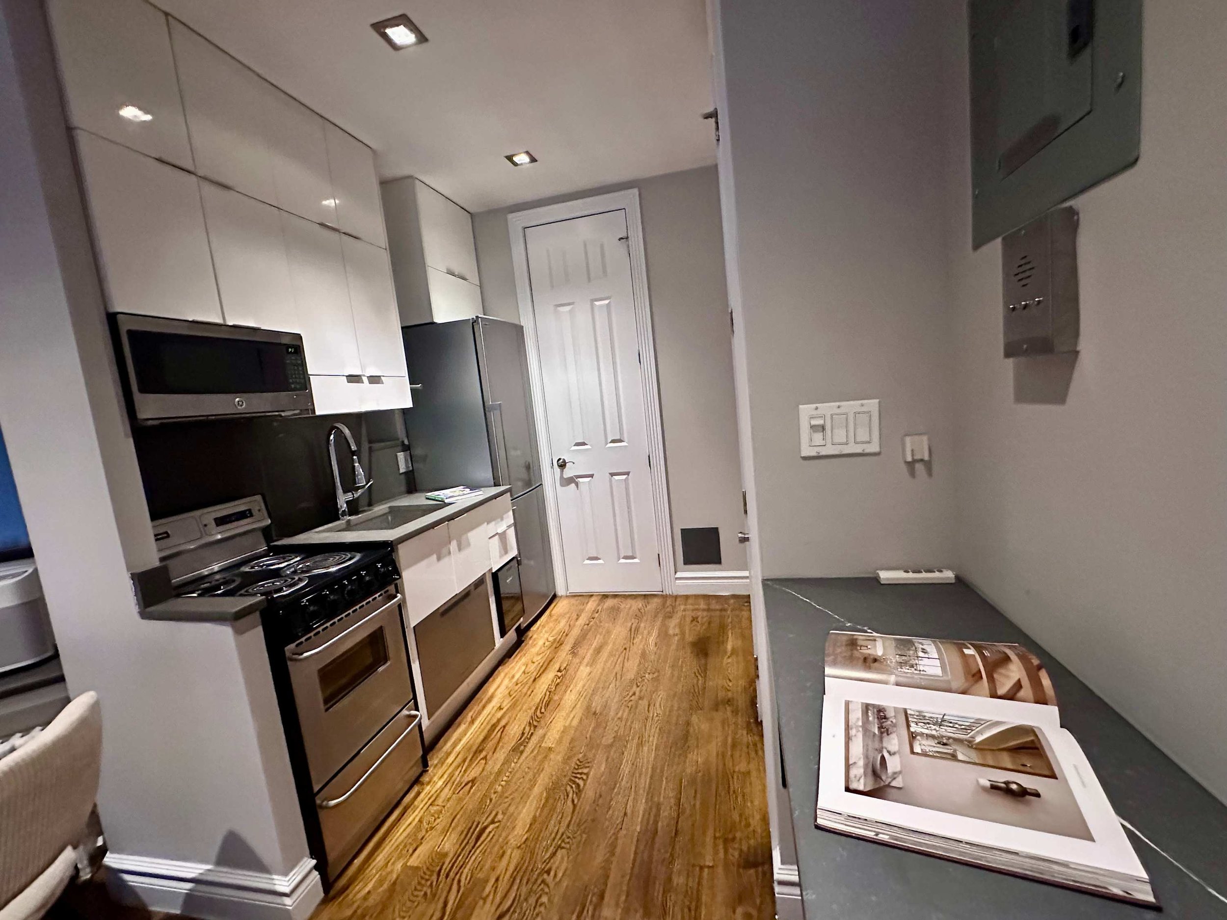 the-elizabeth-residence-1 bed-7.jpg