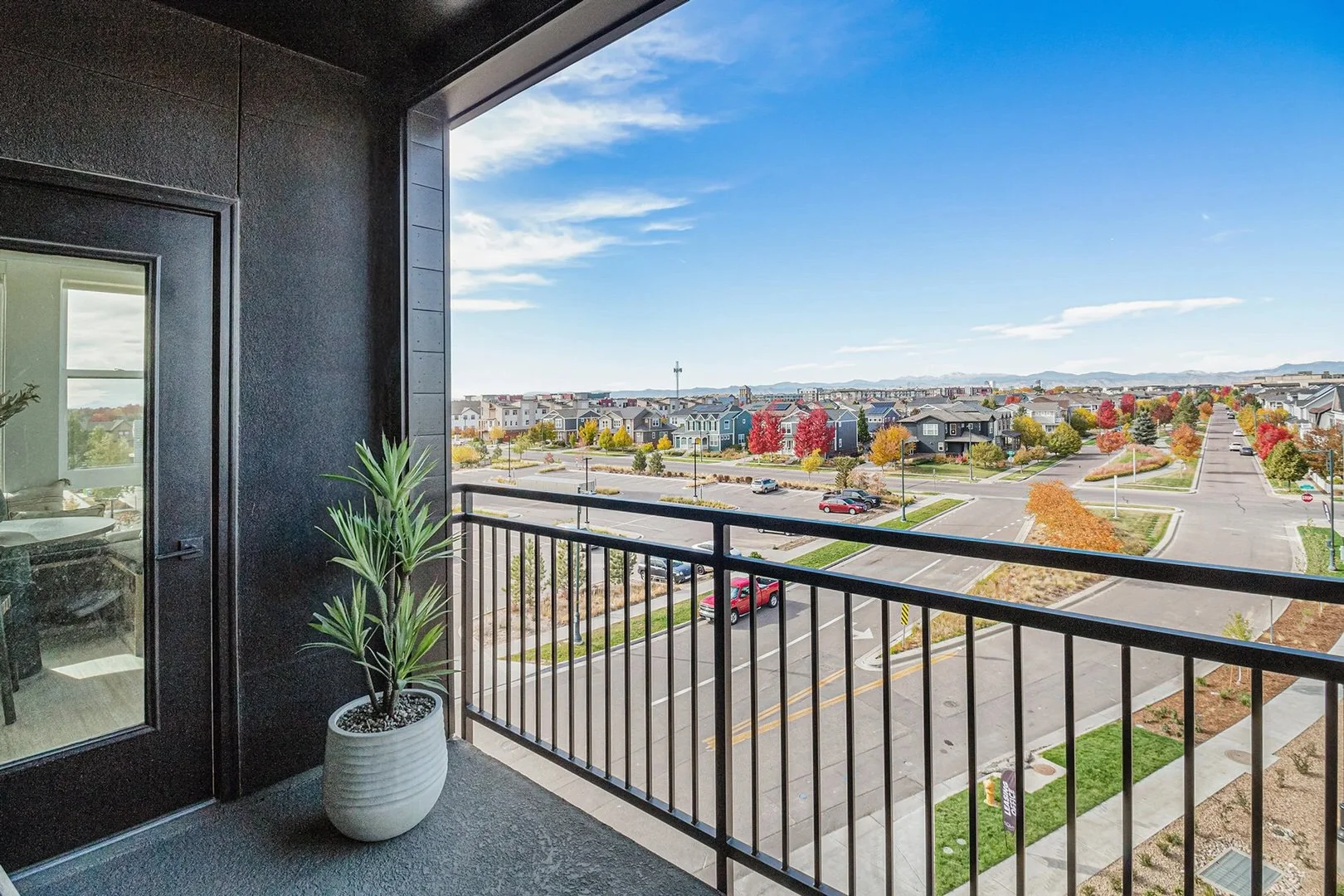 central-blvd-suites-2bed-11.jpeg
