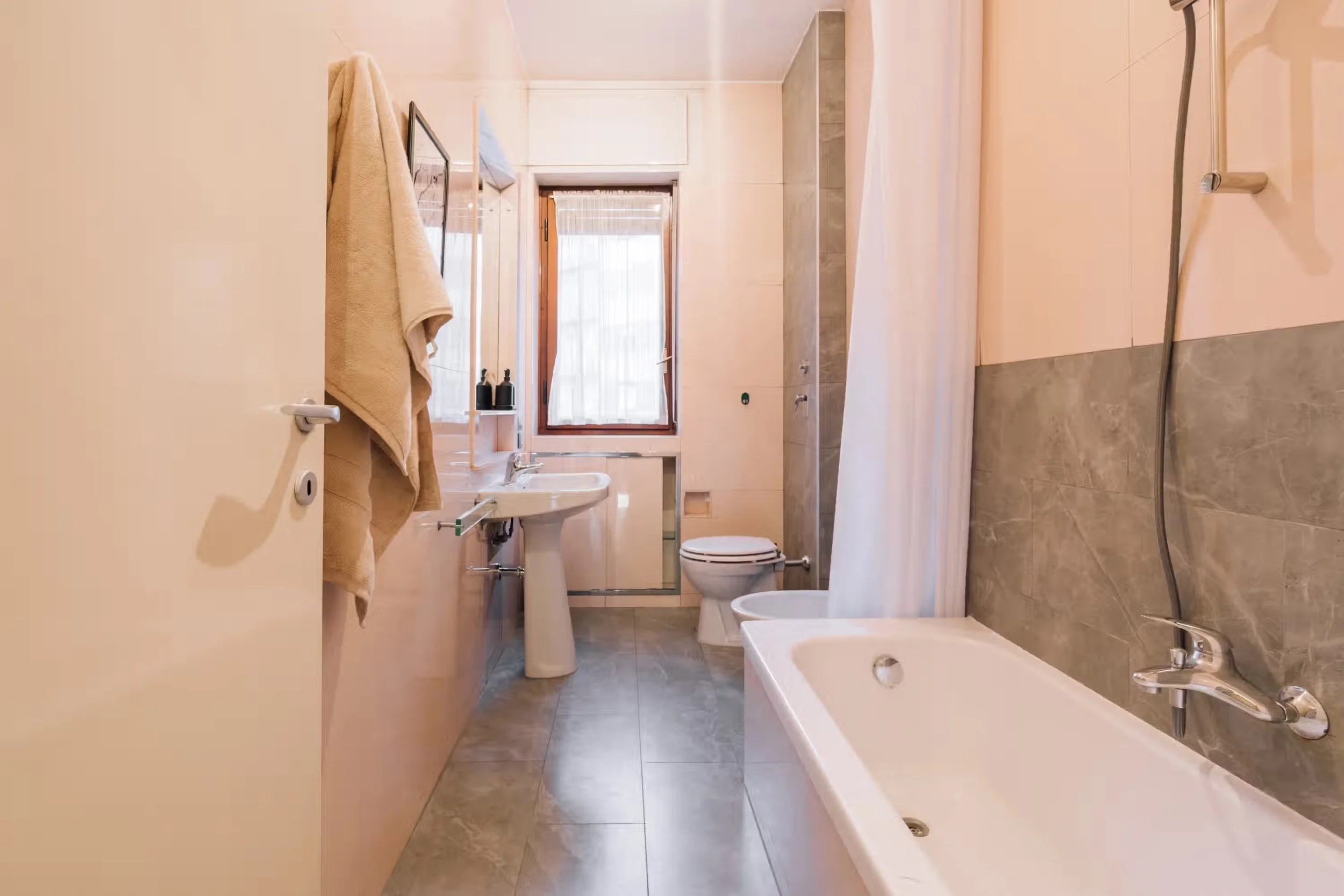 loreto-suites-3 bed -19.jpeg