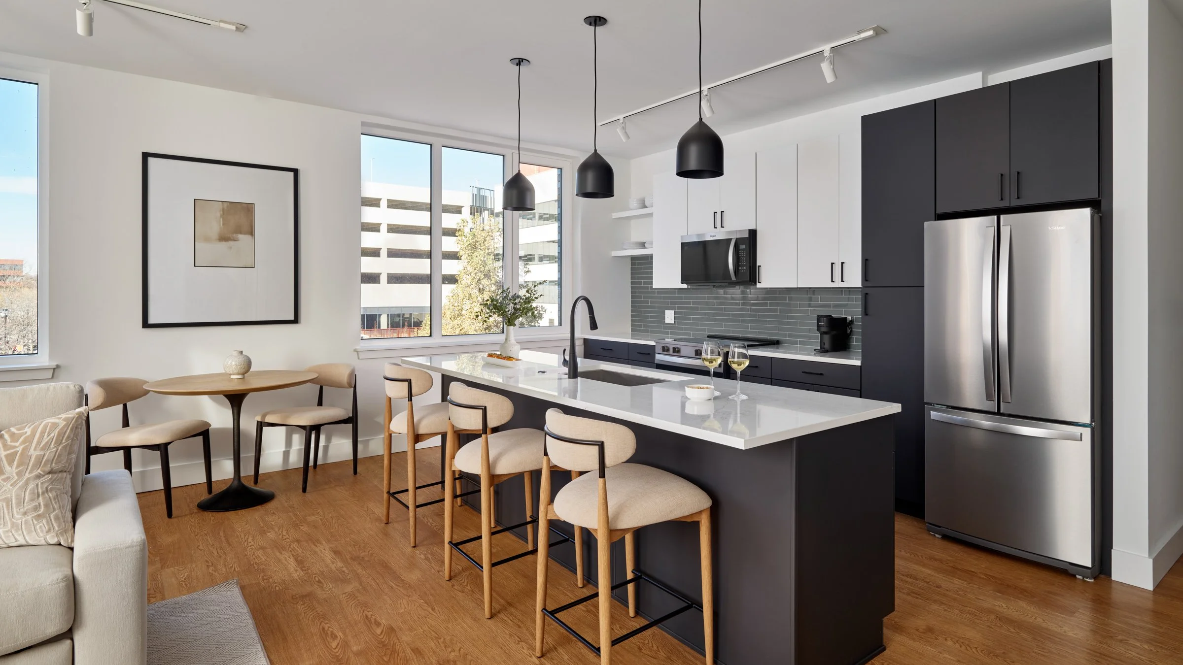 the-south-philly-suites-1 bed -6.jpg