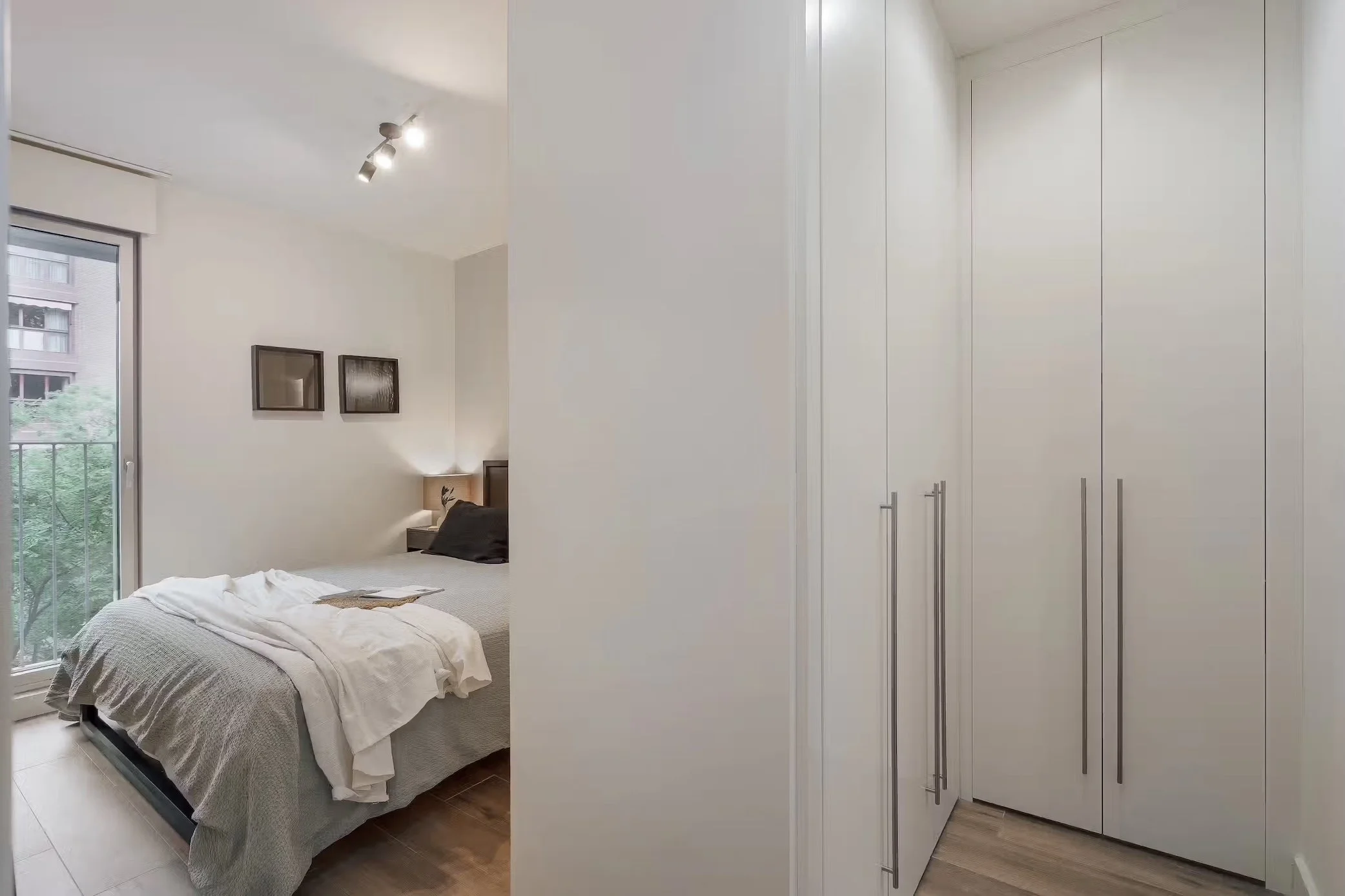 piramides-views-2 bed-6.jpeg