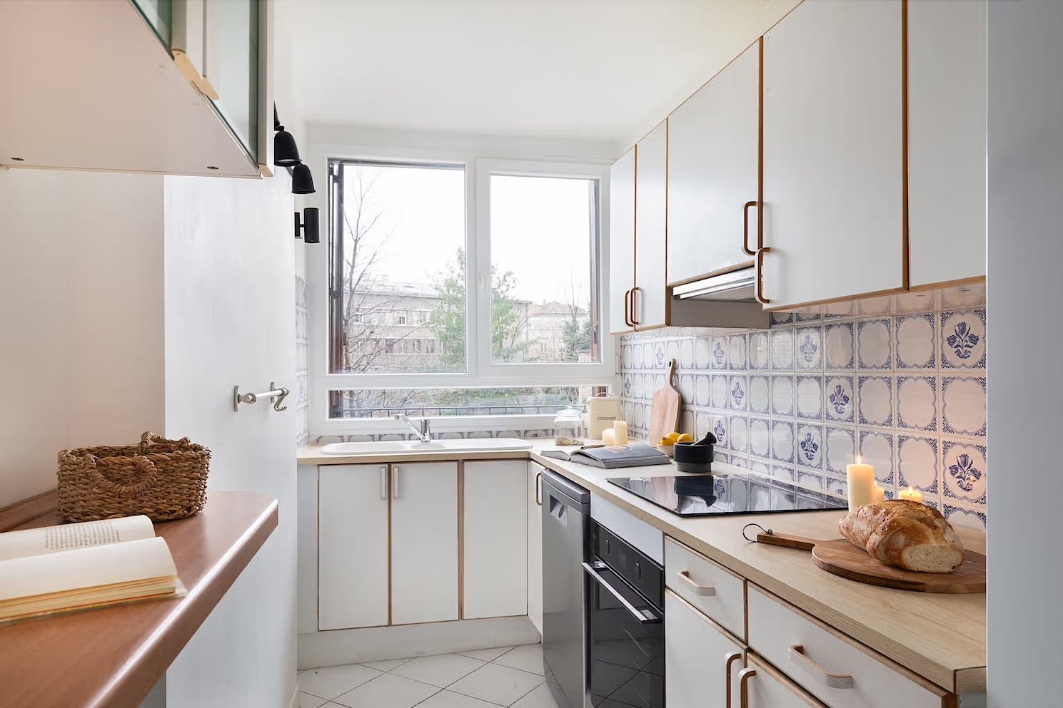 porte-doree-views-2 bed - 9.jpeg