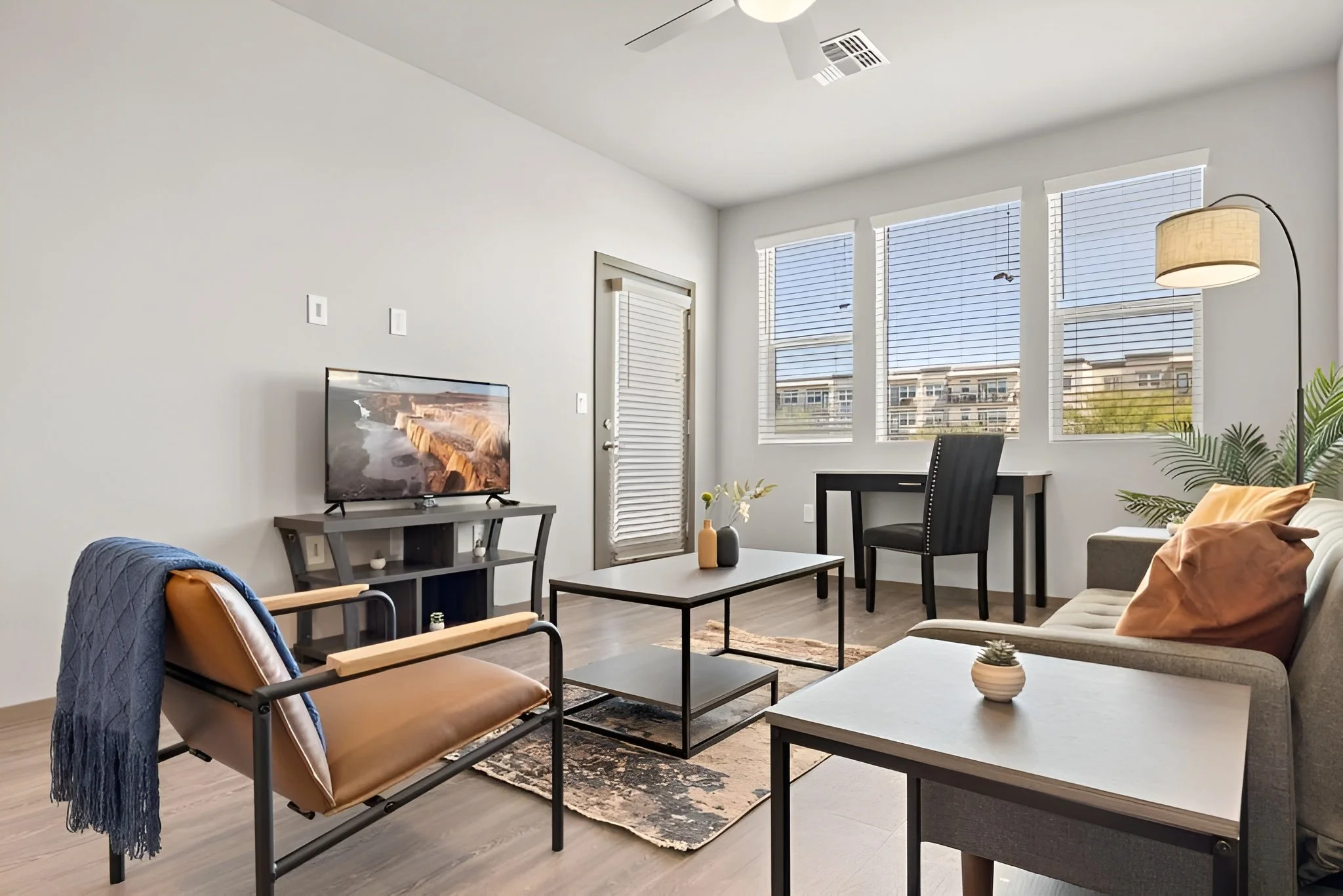 glendale-heights-1bed-1.jpg