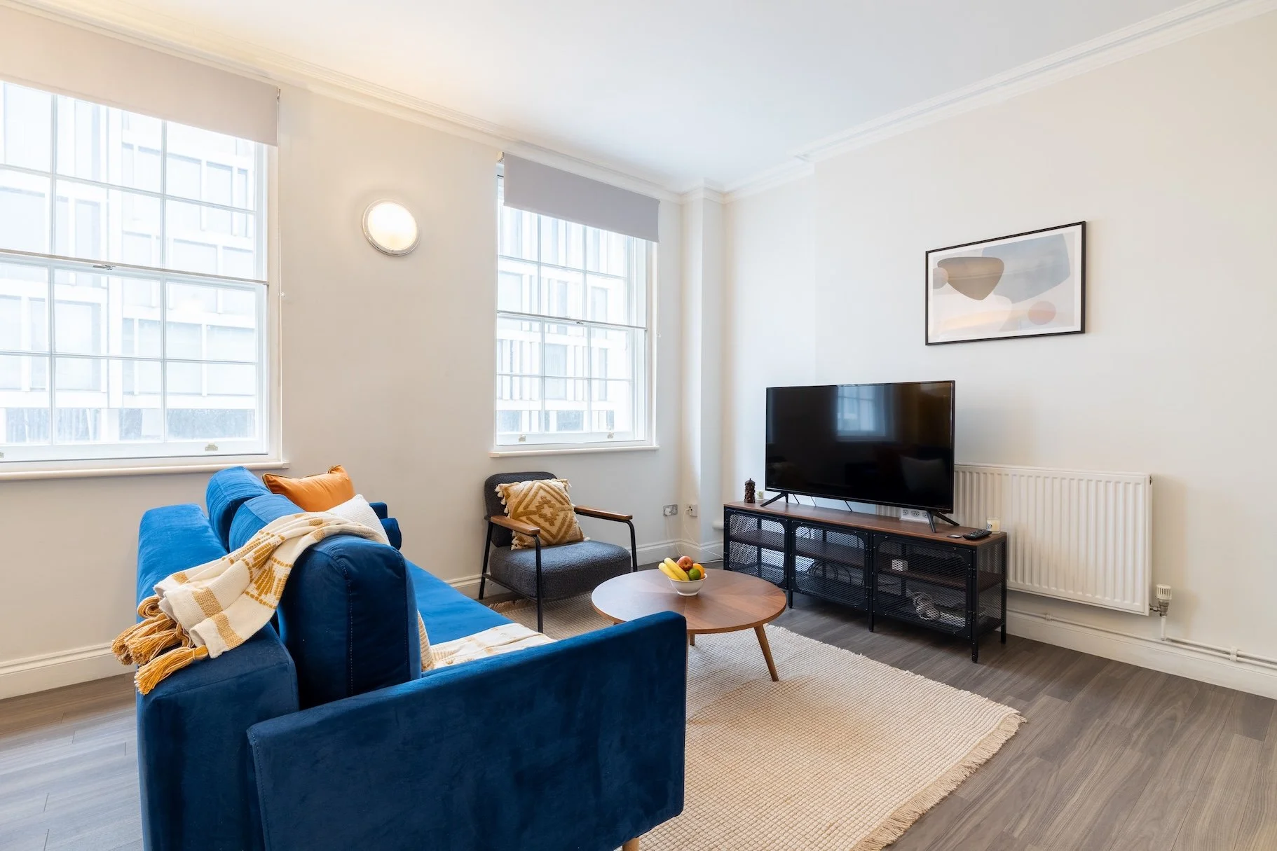buckingham-palace-rd-1bed-deluxe-5.jpg