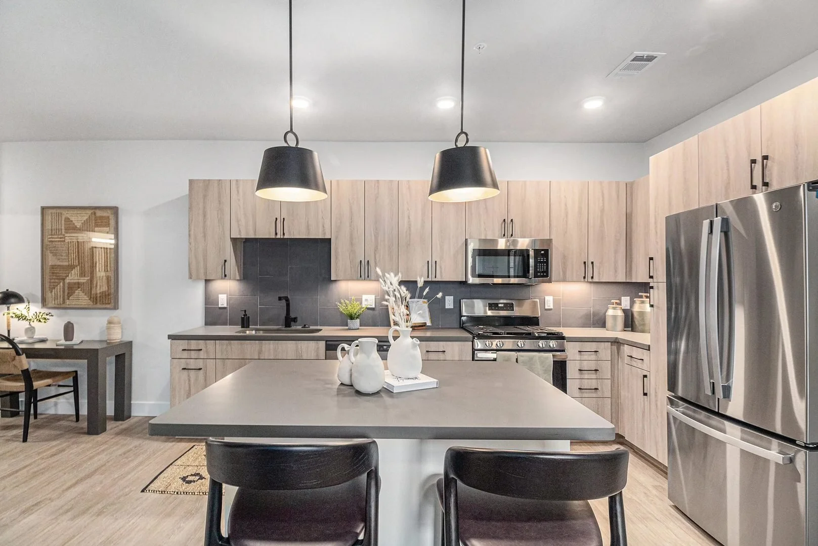central-blvd-suites-1bed-2.jpeg