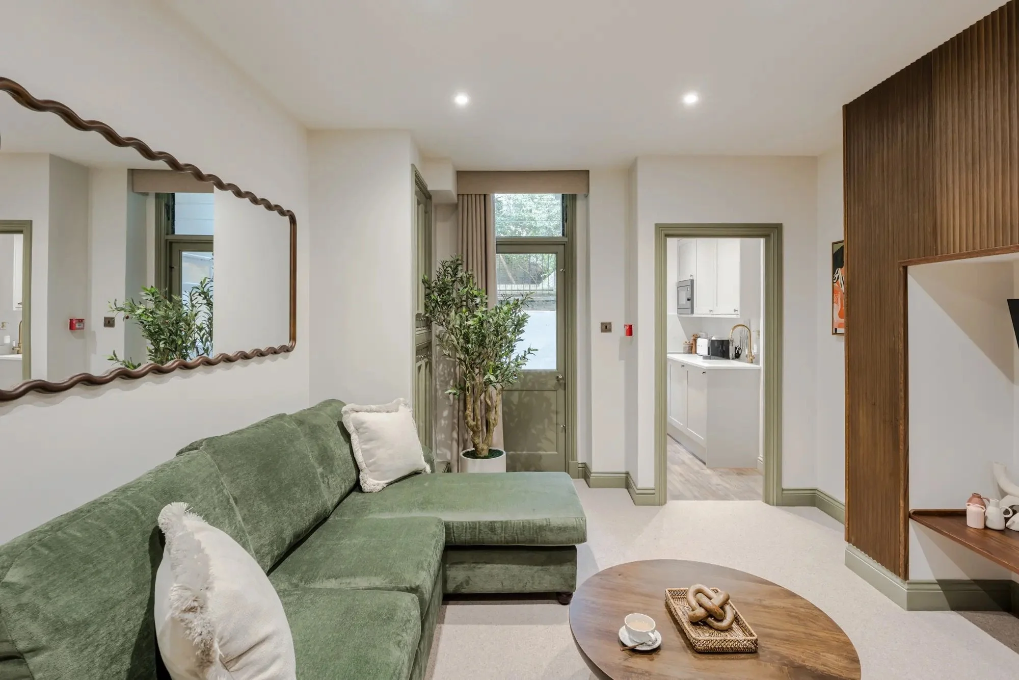 earls-court-quarters-1 bed-6.jpeg