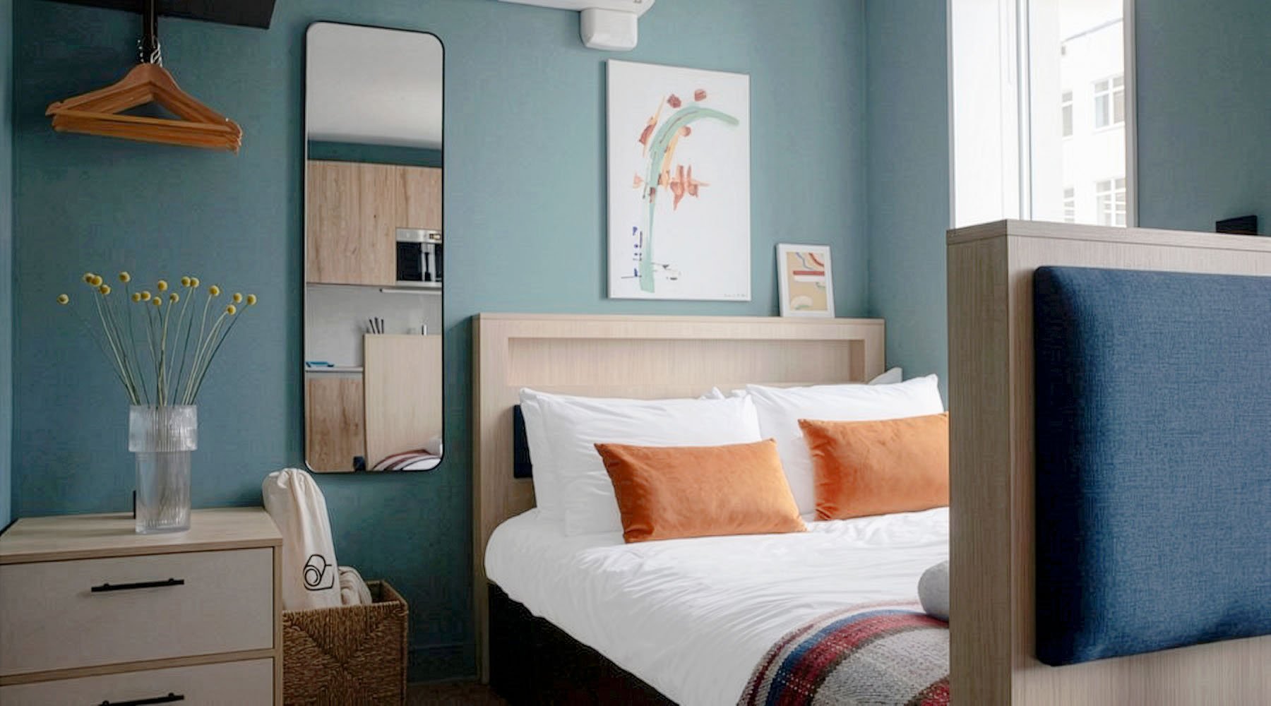 London student apartments in Tower Hill