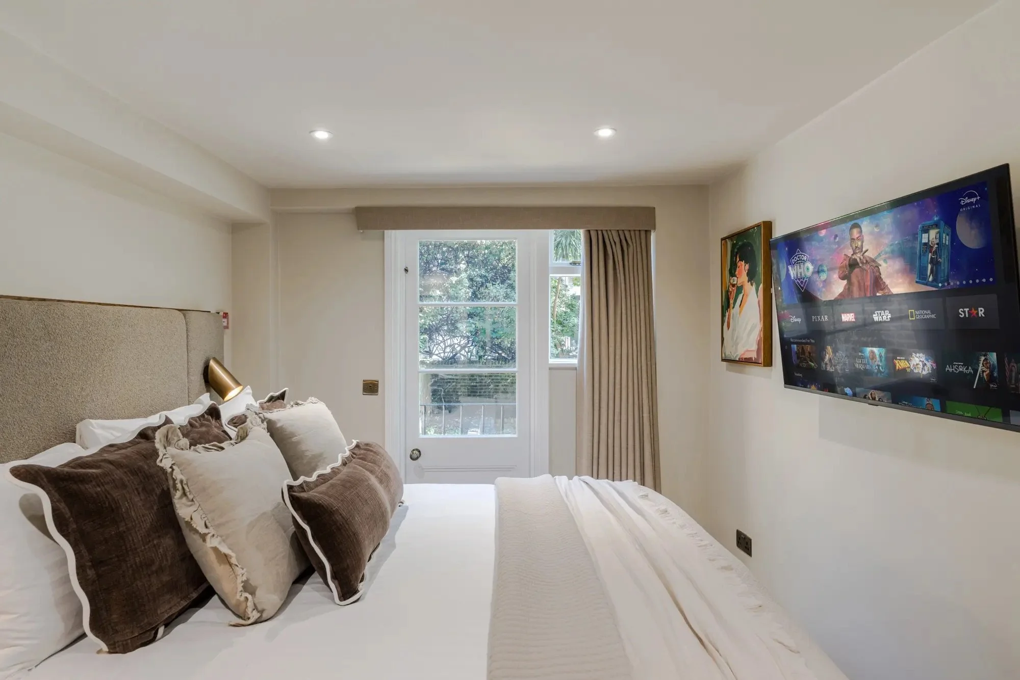 earls-court-quarters-2 bed-5.jpeg