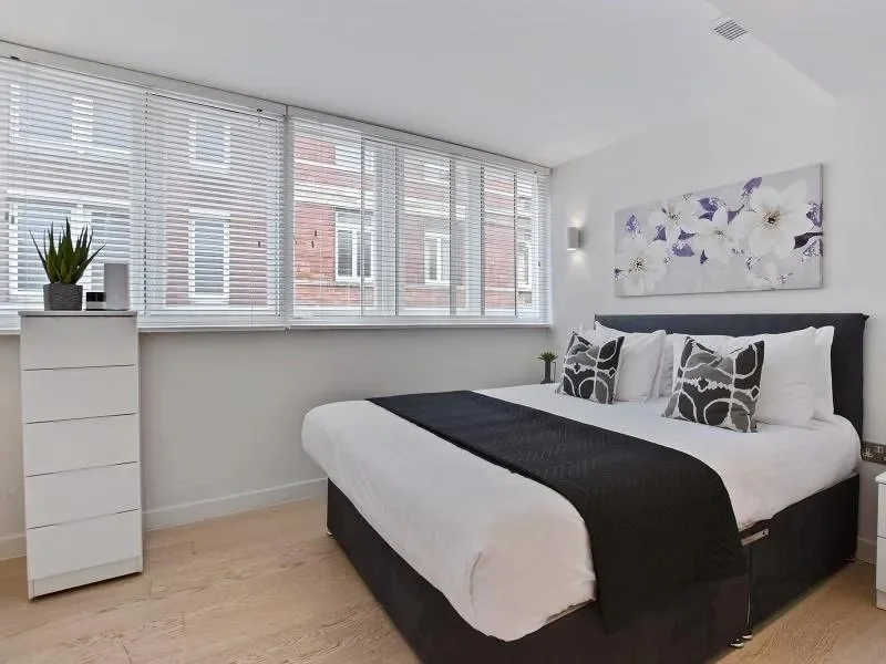 cambridge-circus-2bed-4.jpeg