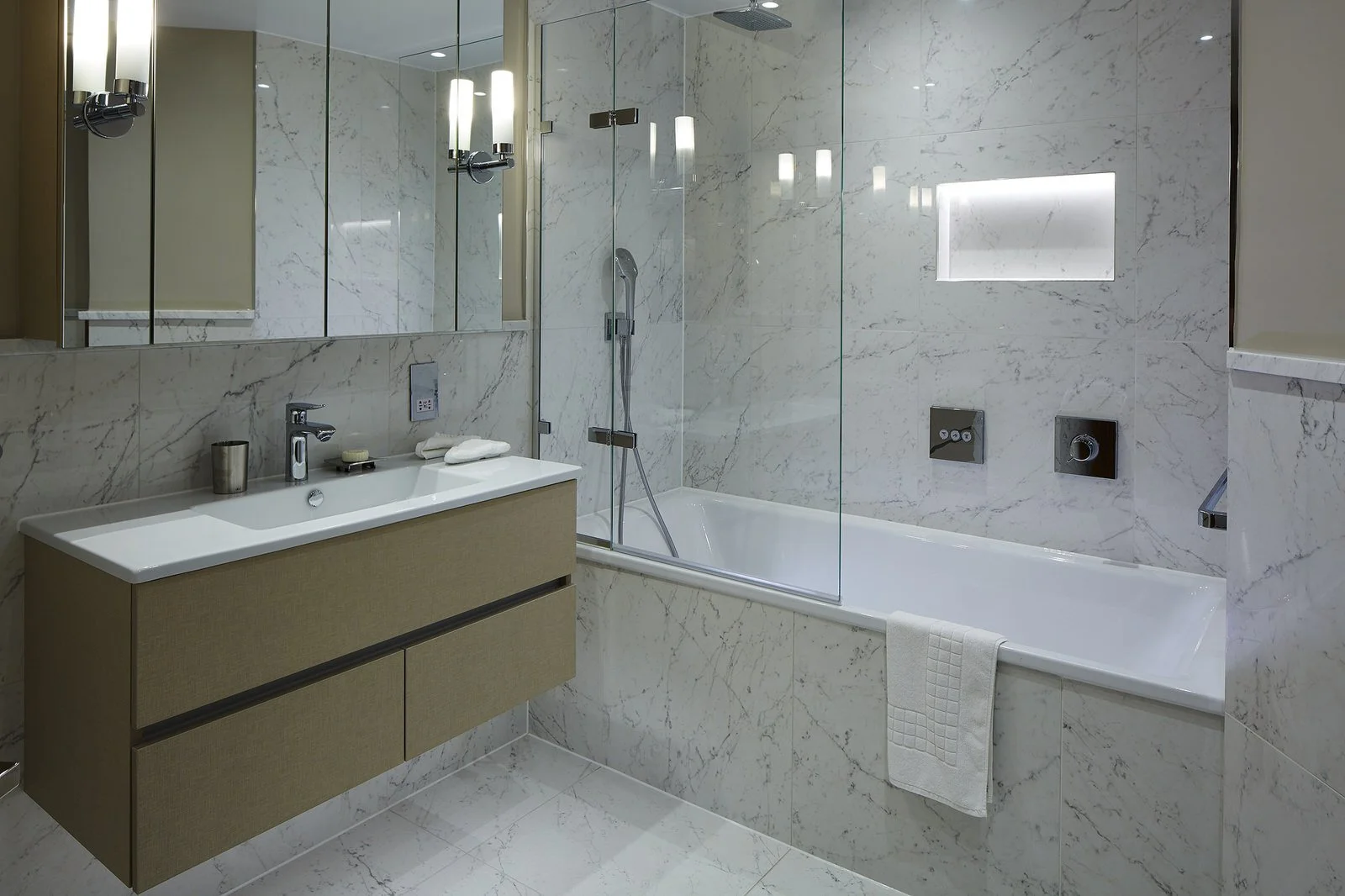 south-ken-court-2 bed-26.jpg