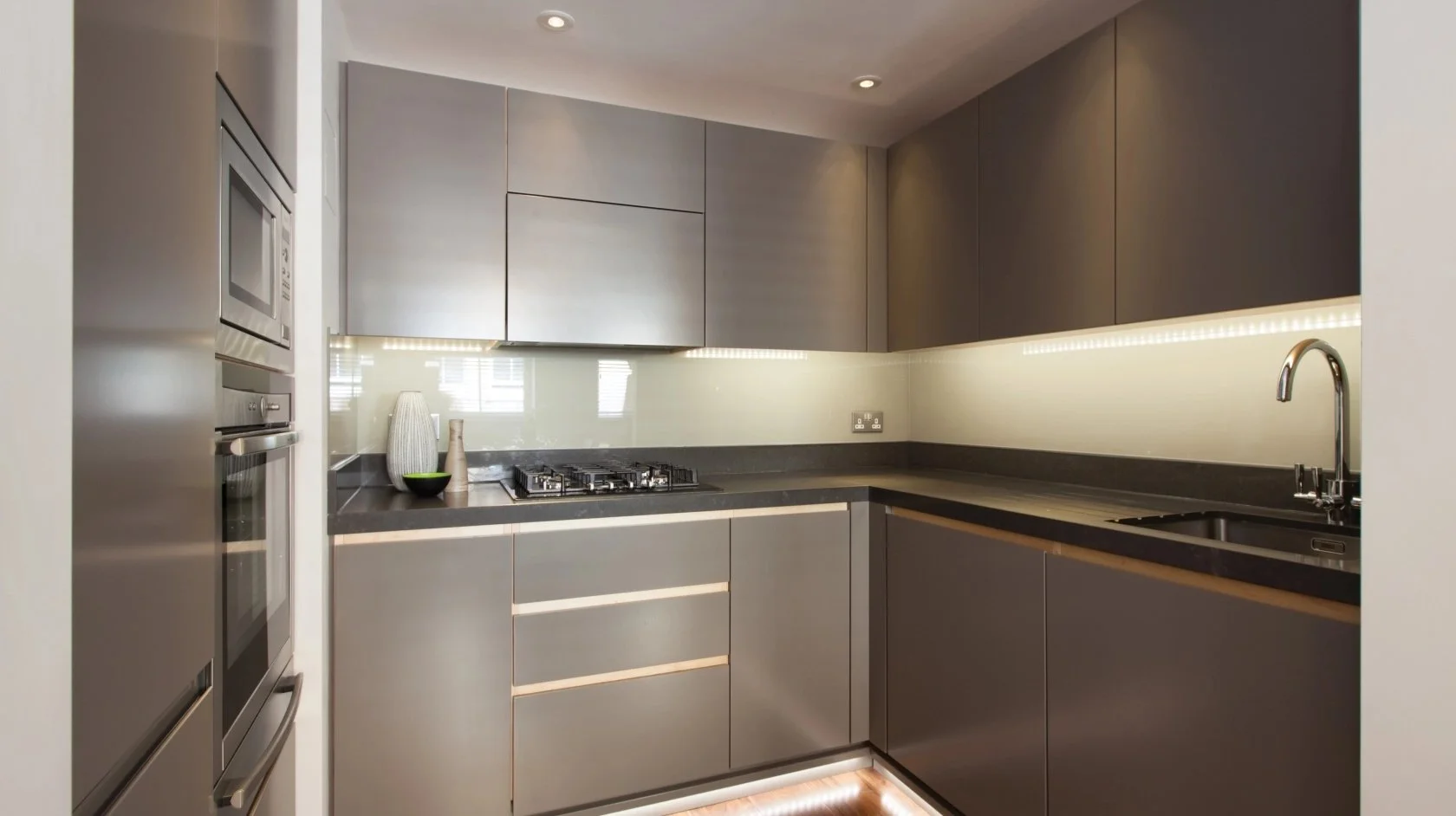 bentinck-mews-2 bed-6.jpeg