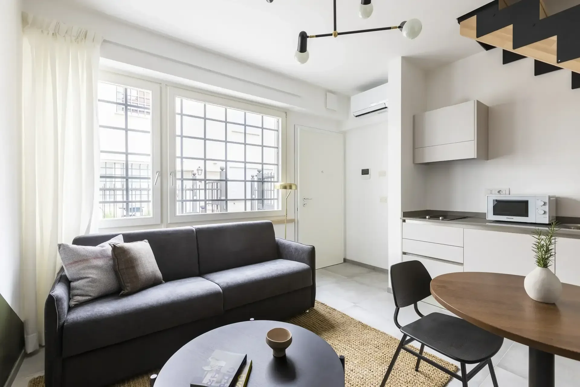 the-reti-collection-living 3.webp