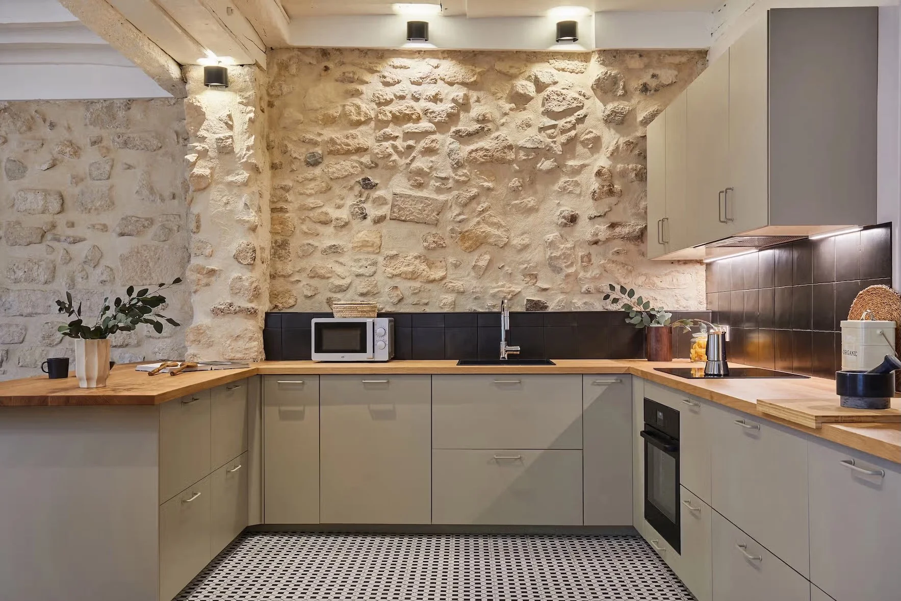 les-halles-residences-3 bed-9.jpeg