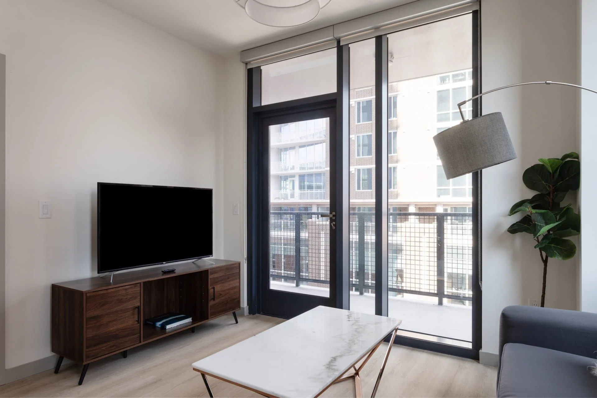 capitol-quarters-2 bed-5.jpg