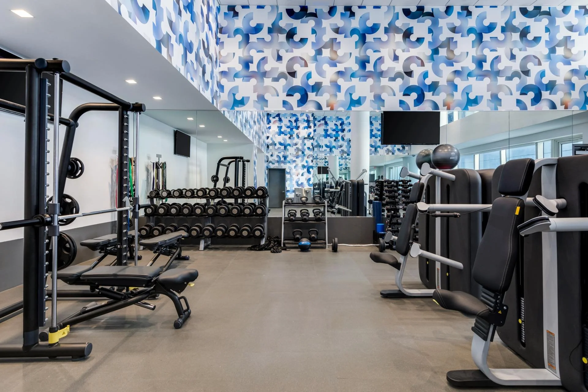 midtown-east-suites- facilities-3.jpg