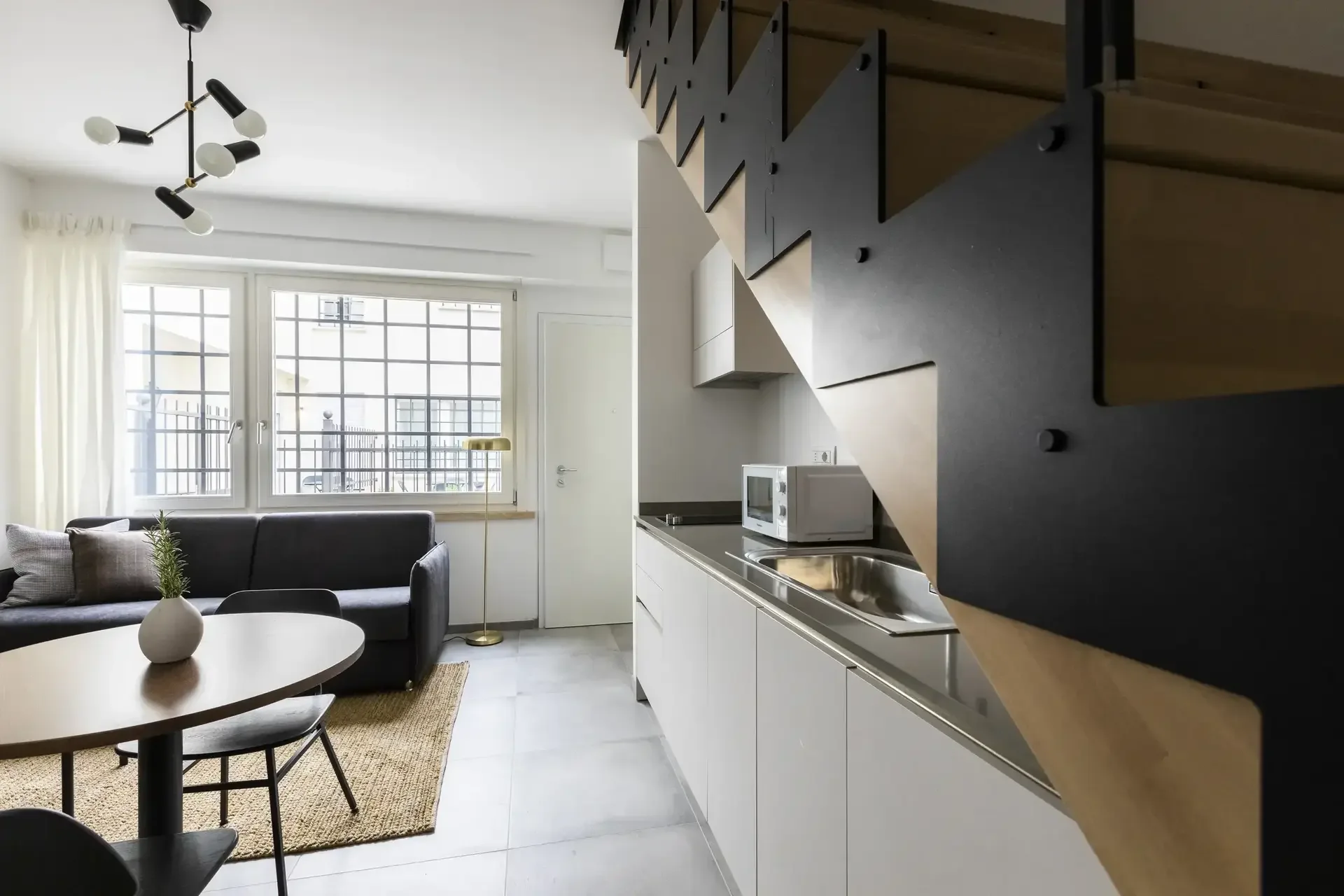 the-reti-collection-living1.webp