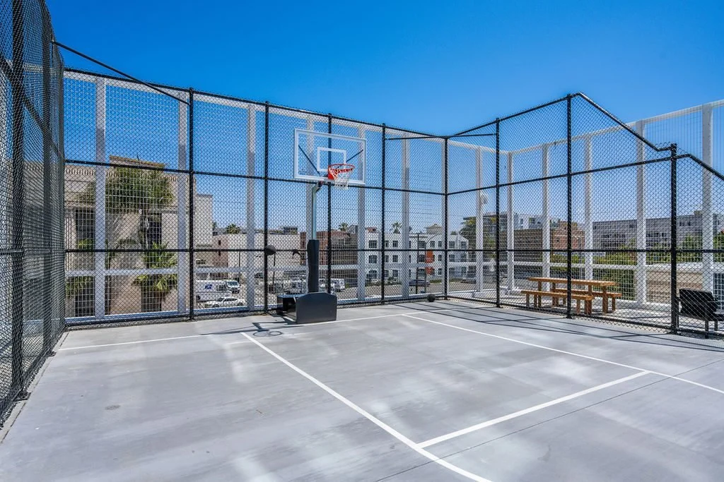 long-beach-heights-facilities-5.jpg