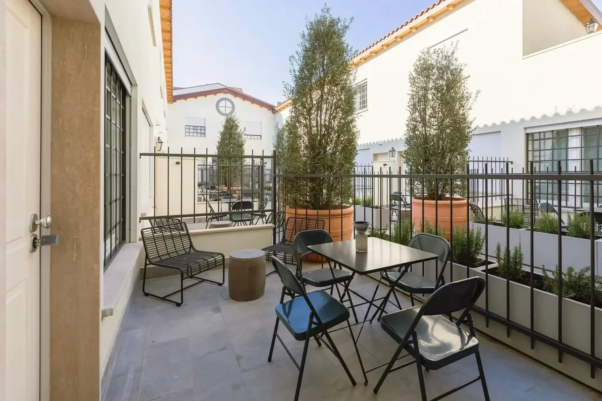 the-reti-collection-2bed -4.webp