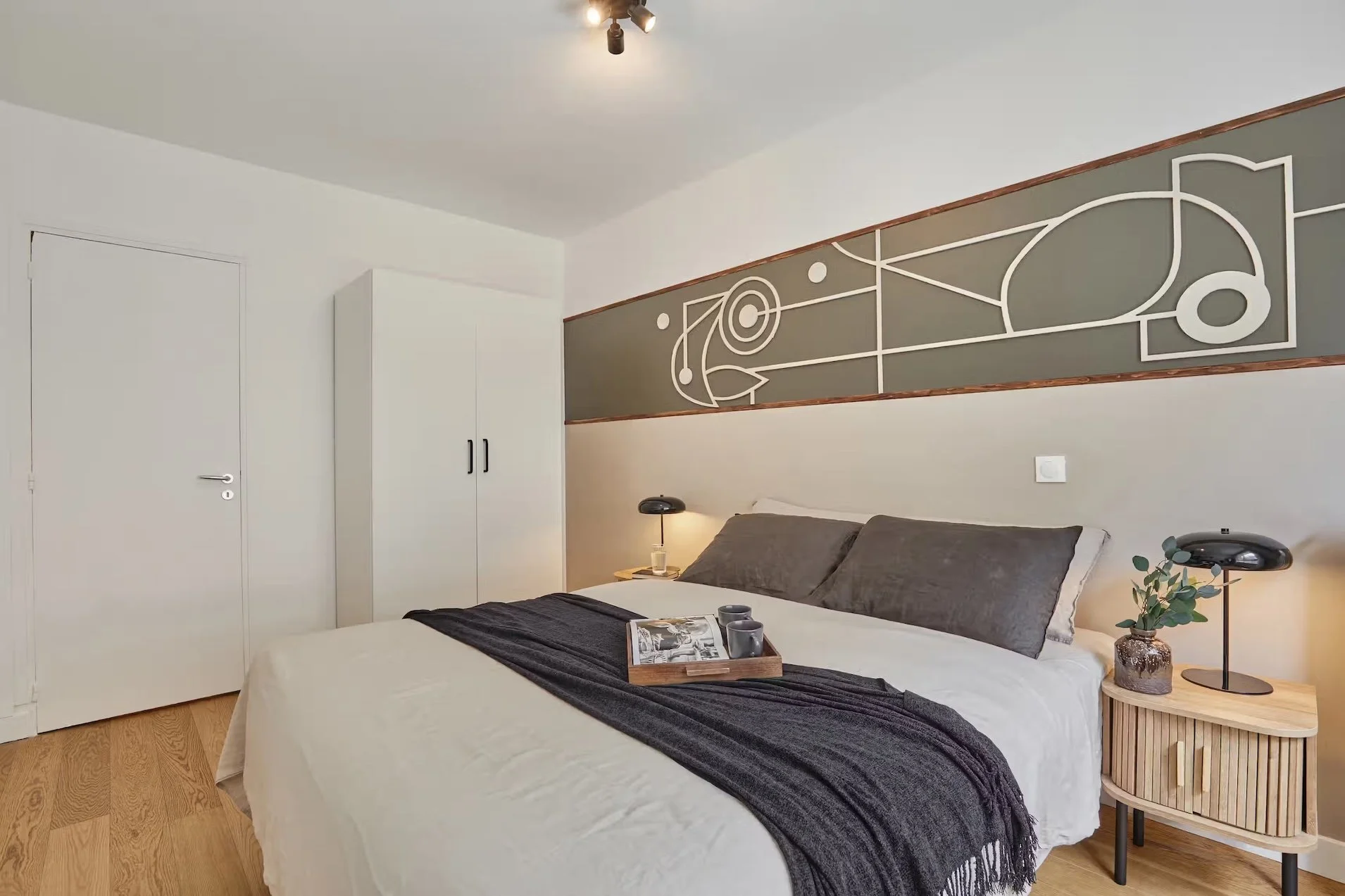 alfreds-corner-2 bed-8.jpeg
