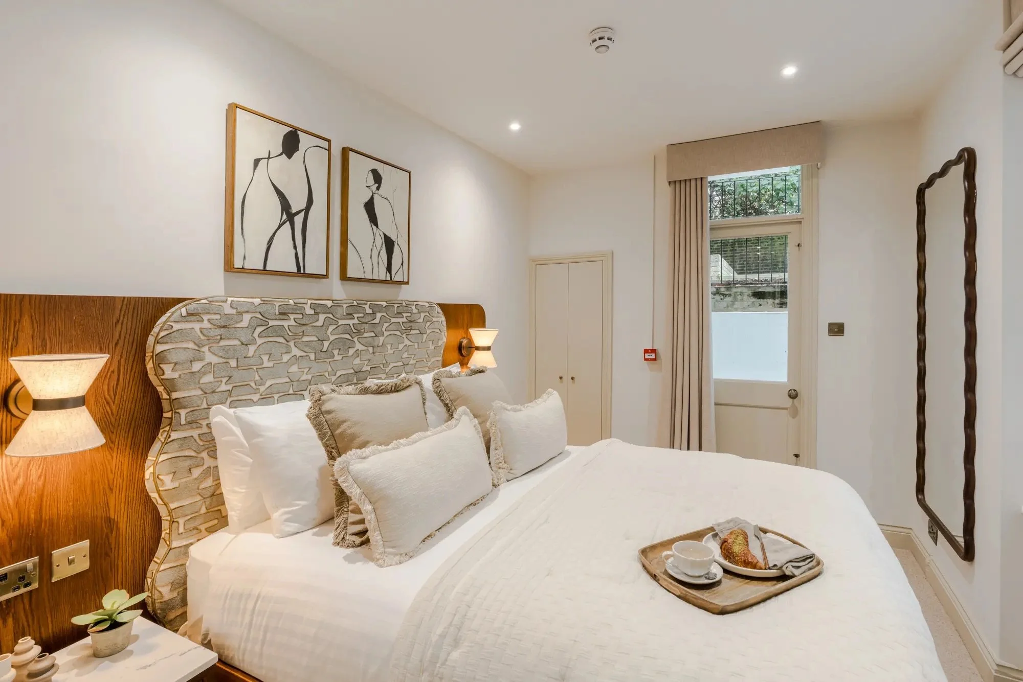 earls-court-quarters-1 bed-4.jpeg