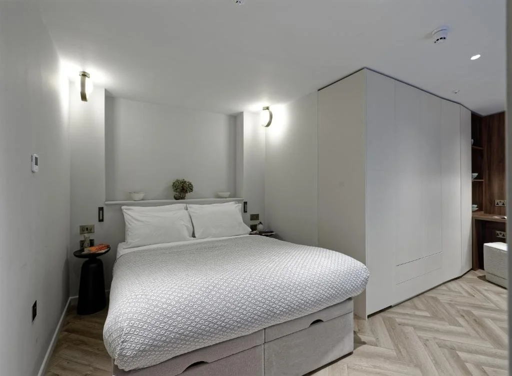 nothing-hill-quarter-1 bed-8.jpg